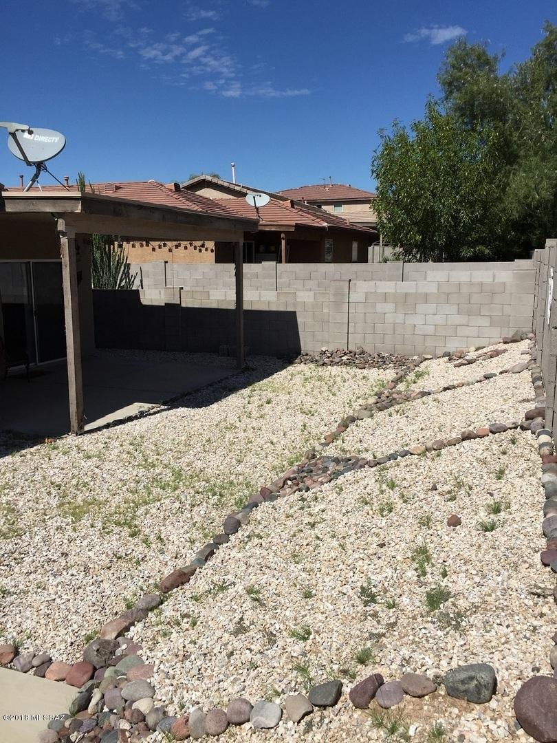 Hartman Vistas-(1-353) - Residential Lease