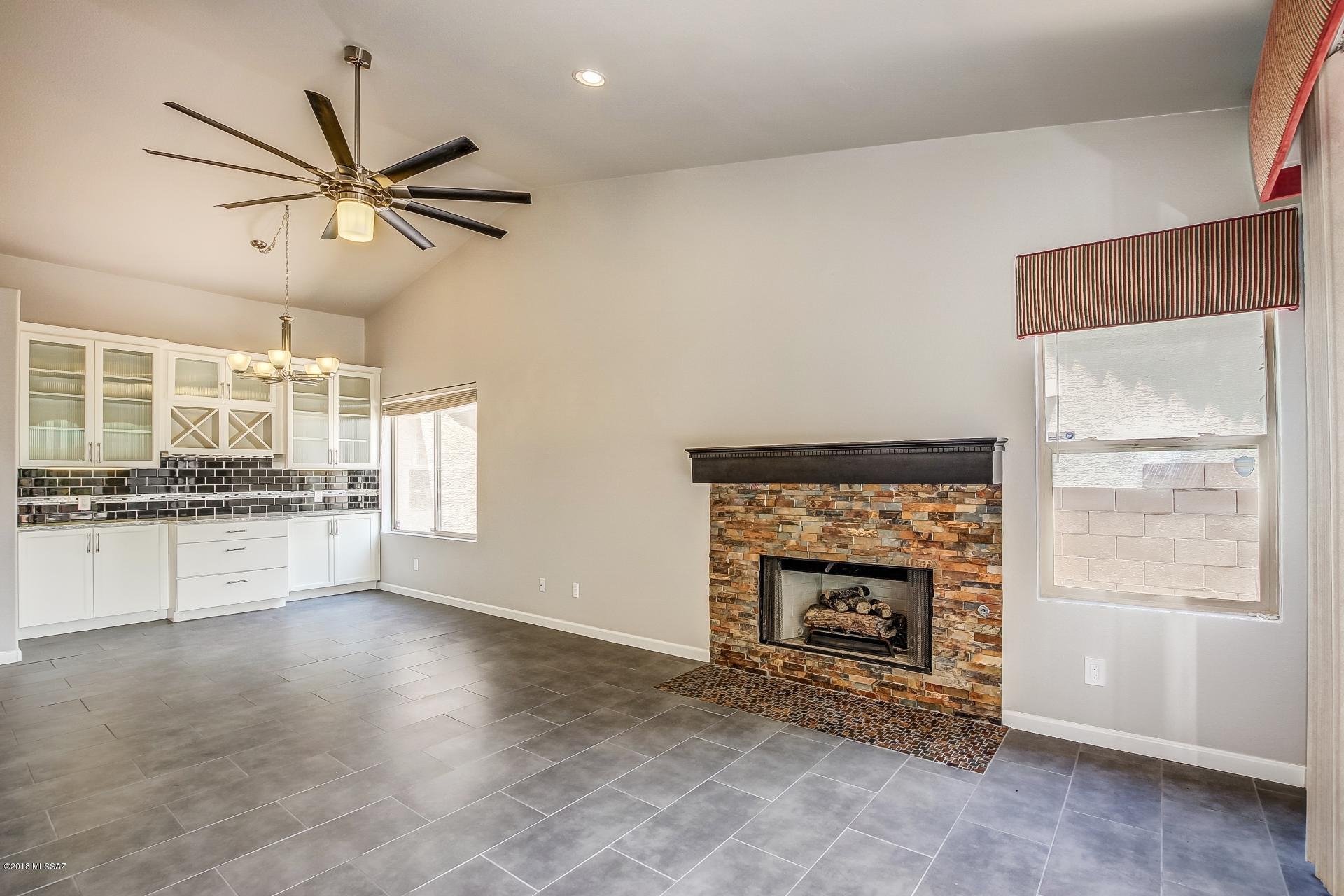 Harrison Pointe Phase I (1-72) - Residential