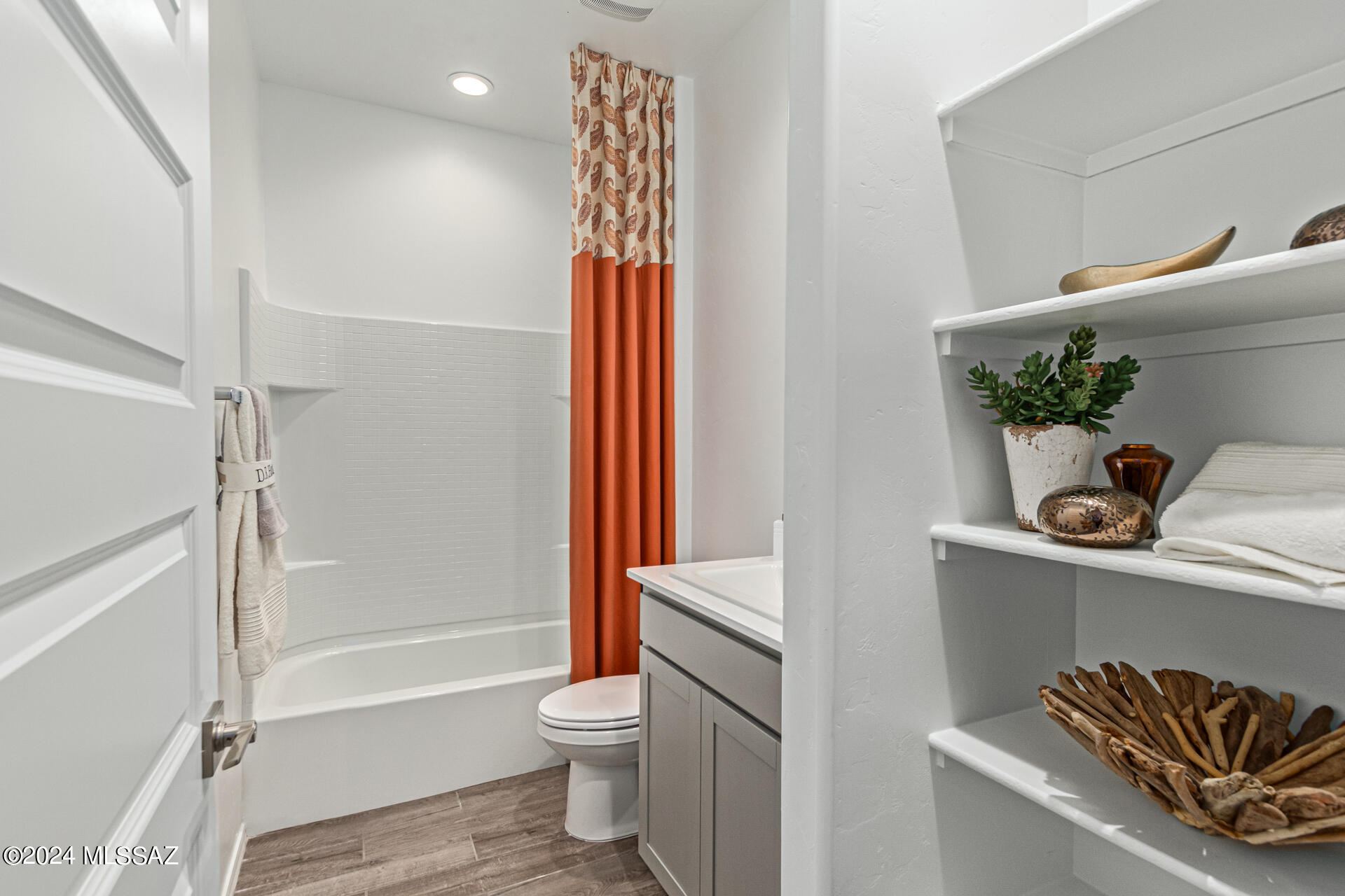 Saguaro Bloom 7A - Residential
