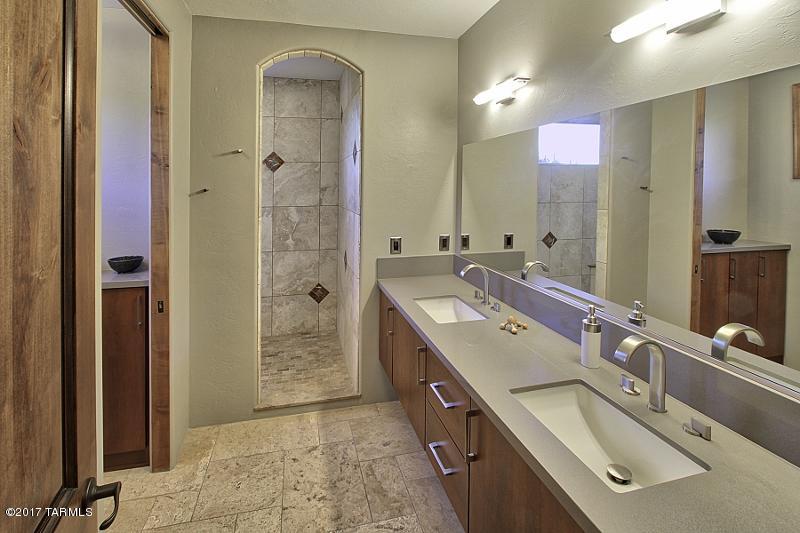 Canyon Pass III At Dove Mountain (111-181) - Residential