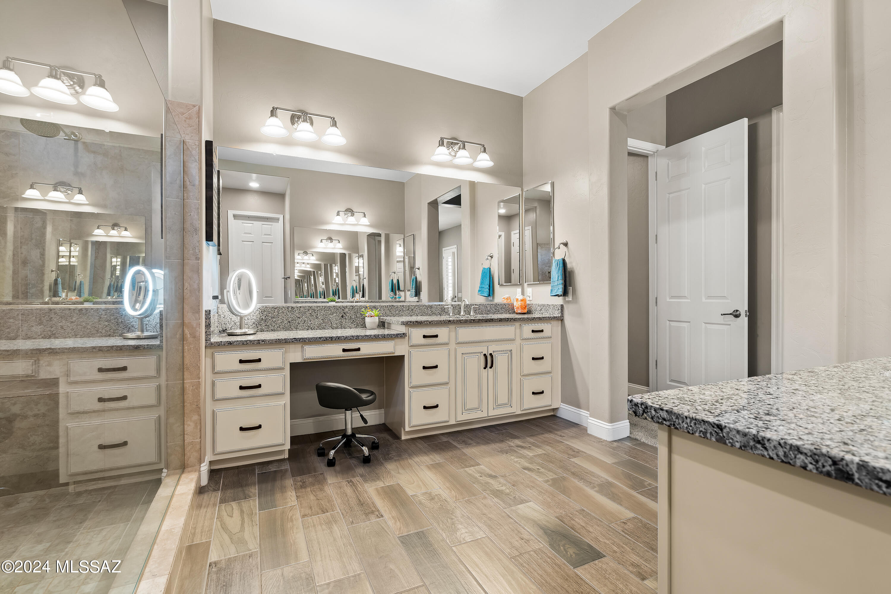 Eagles Rest SQ20152890001 - Residential