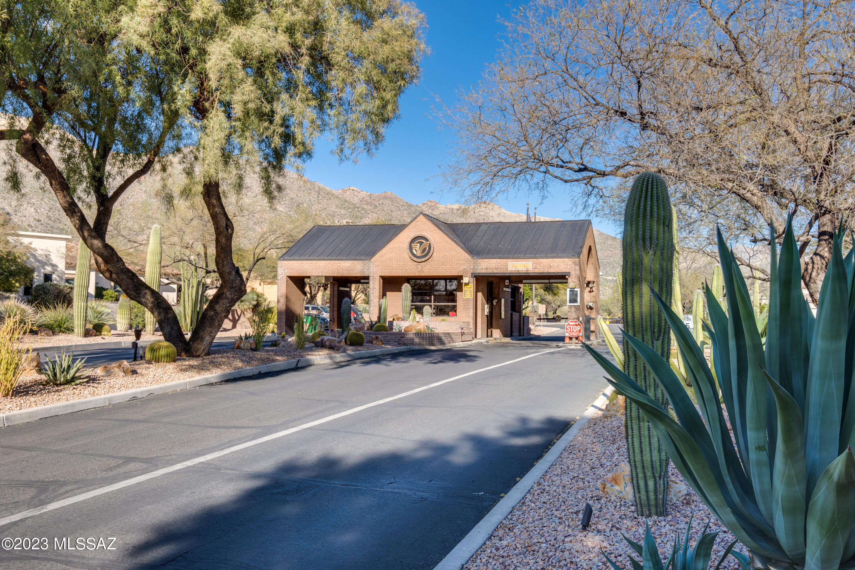 Ventana Canyon Lake Estates (1-47) - Residential