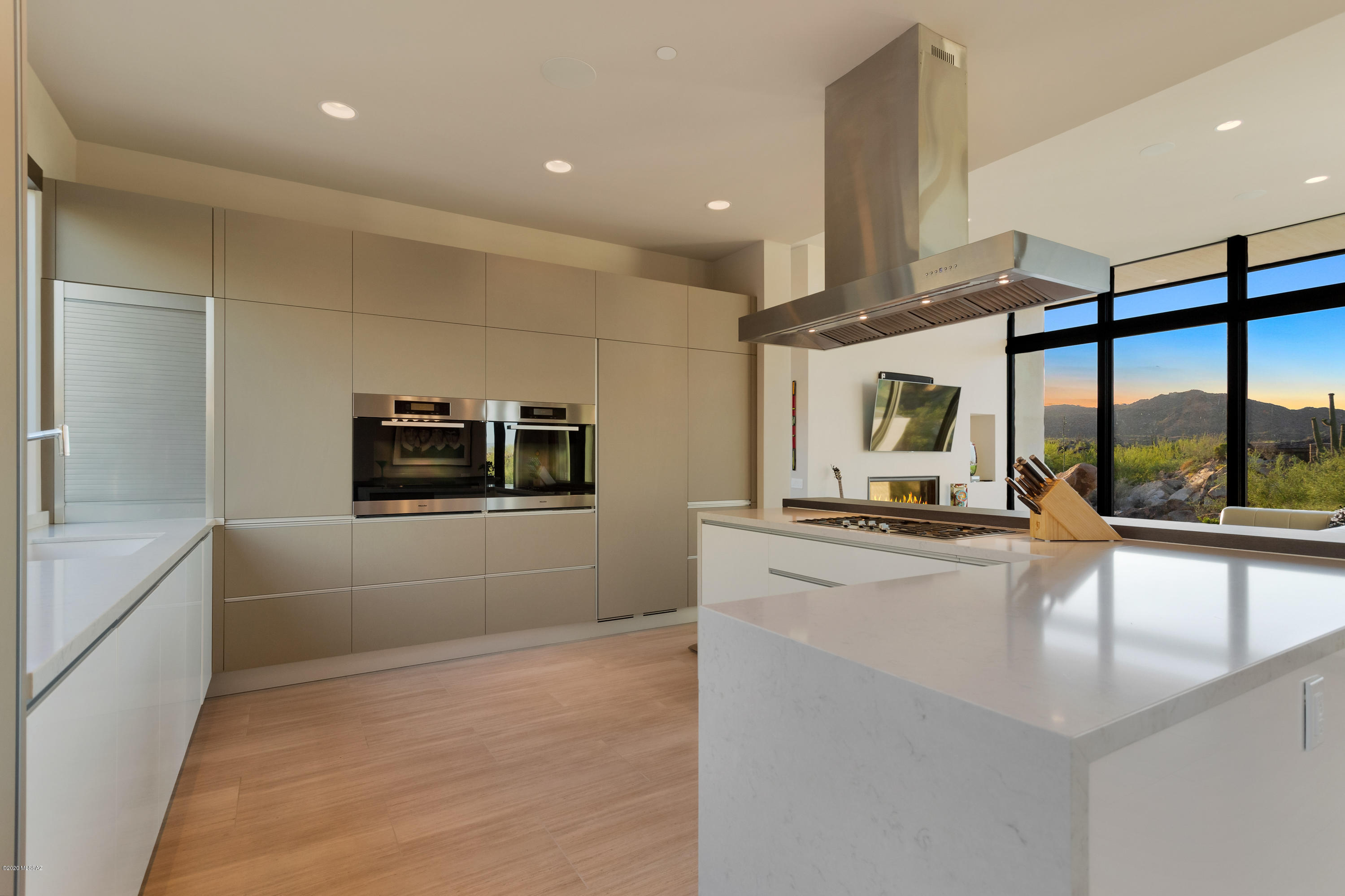 Stone Canyon IV - Residential