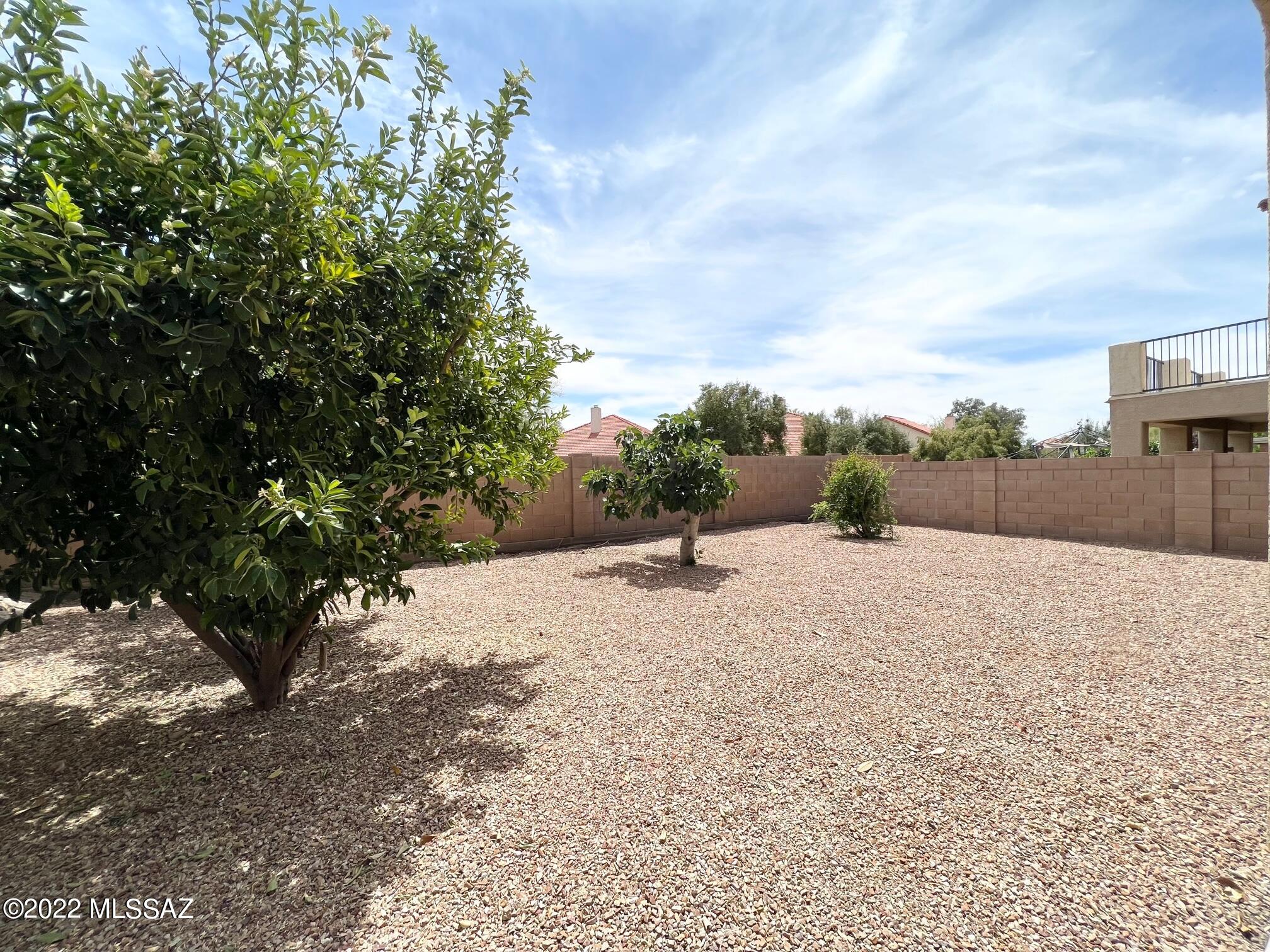 Countryside Manor (1-52) - Residential