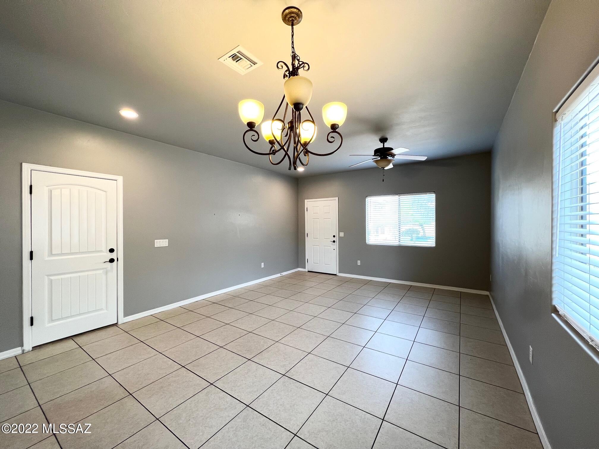 Countryside Manor (1-52) - Residential