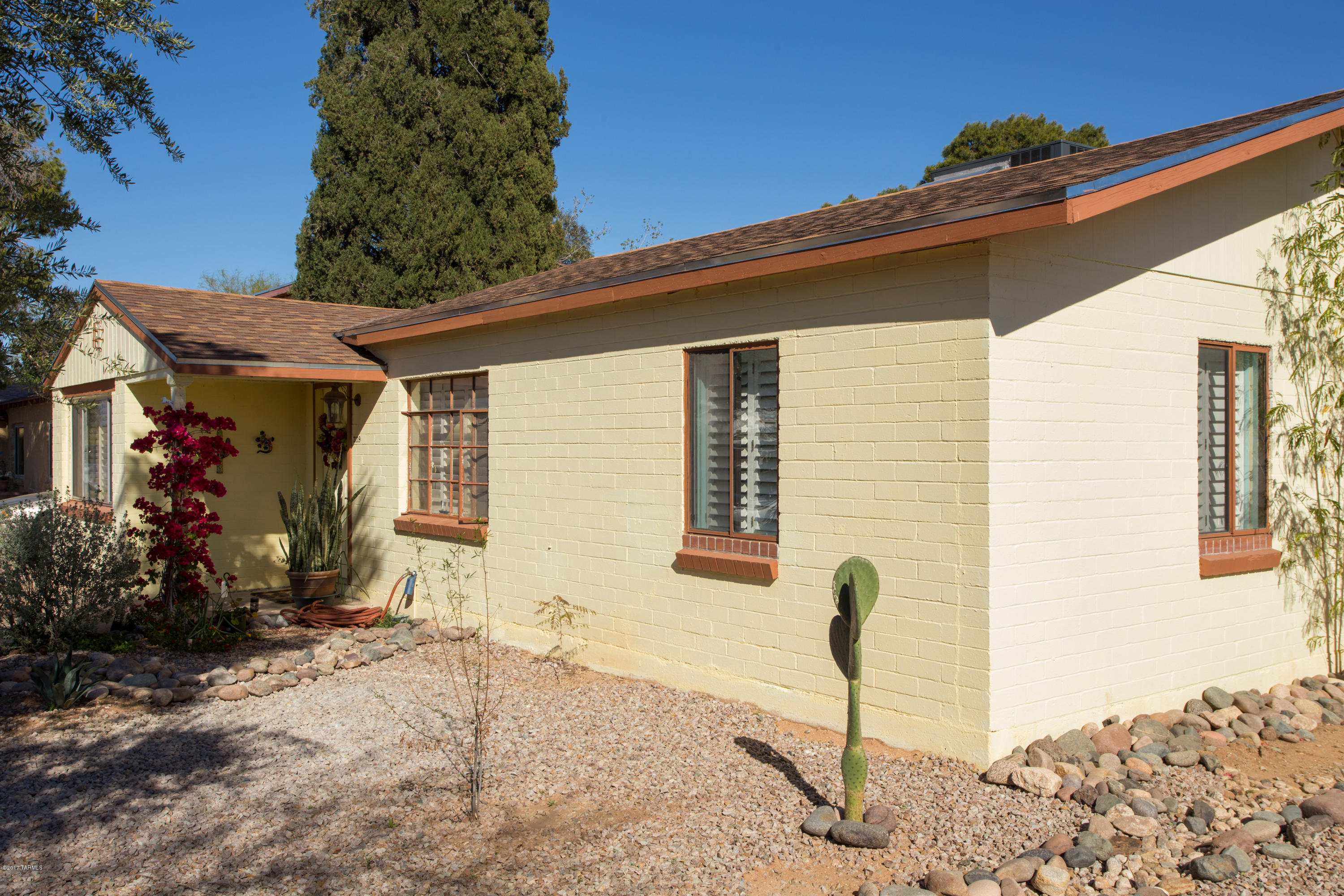 Country Club Park - Residential