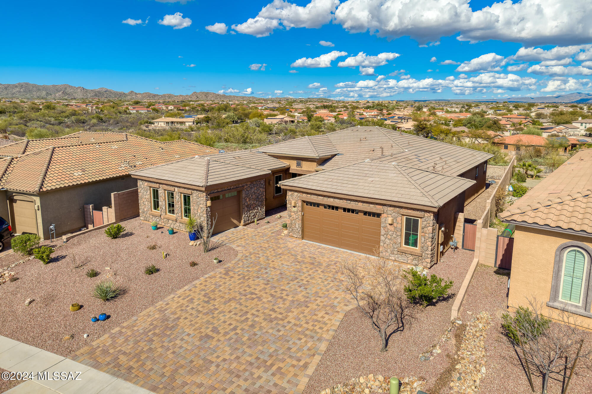 Eagles Rest SQ20152890001 - Residential