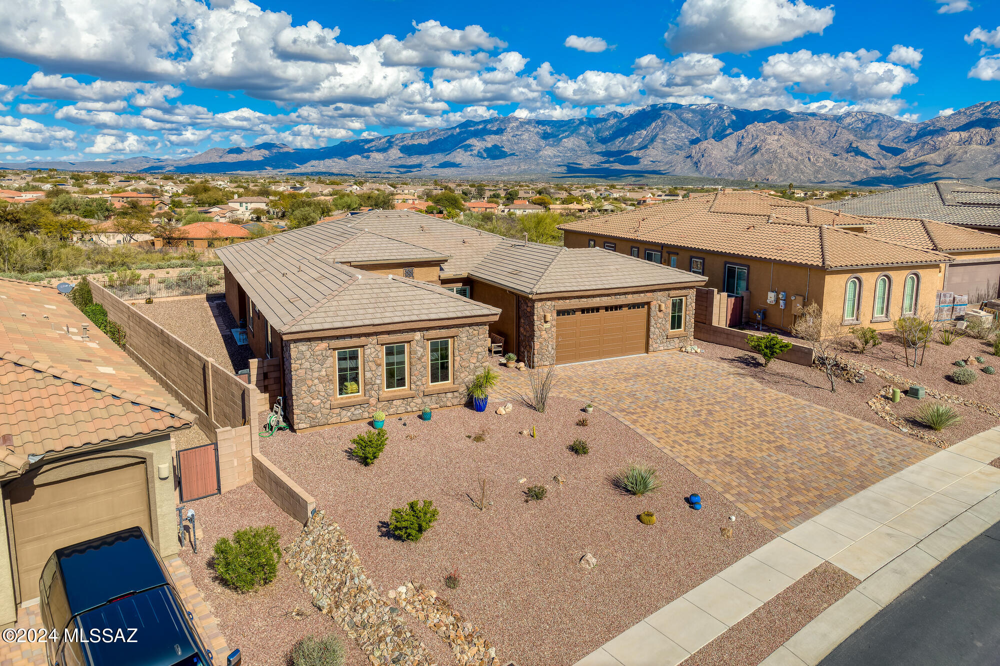 Eagles Rest SQ20152890001 - Residential