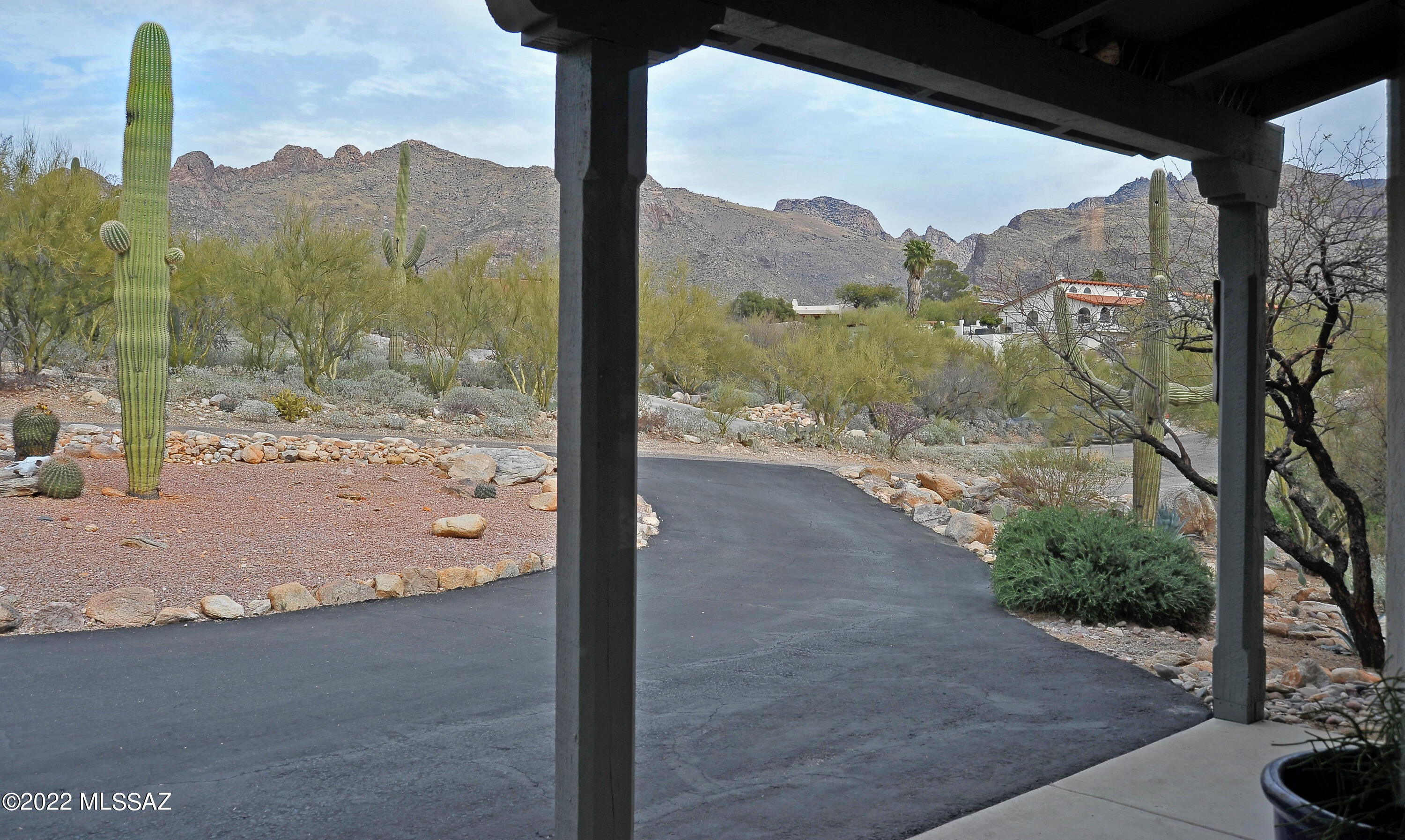 Shadow Roc (1-80) - Residential
