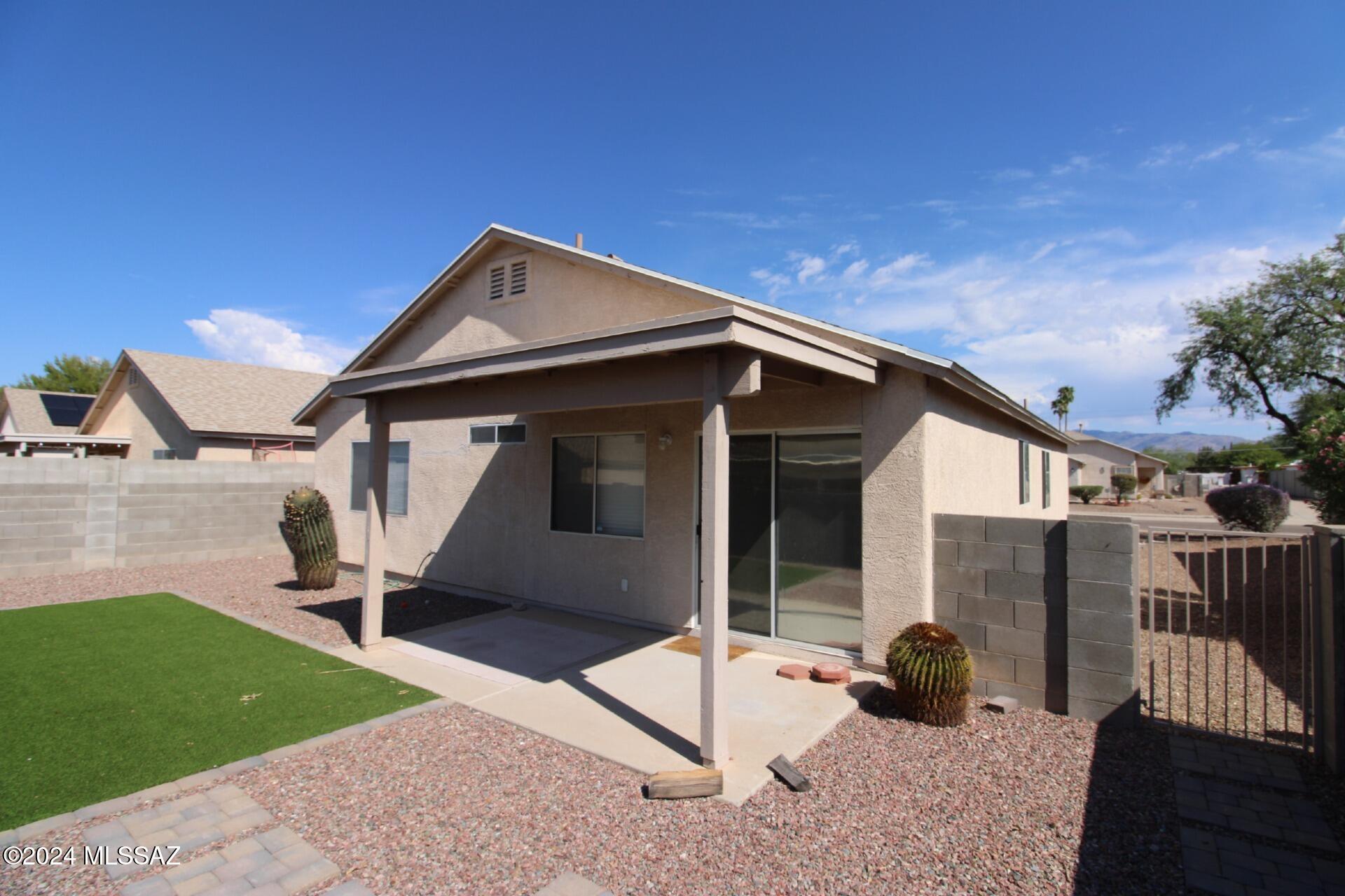 Wilmot Vista II (1-145) - Residential Lease