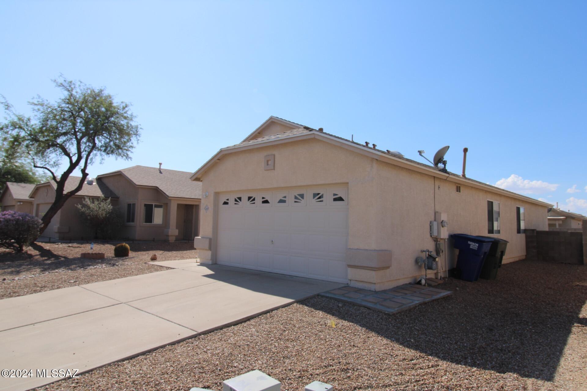Wilmot Vista II (1-145) - Residential Lease