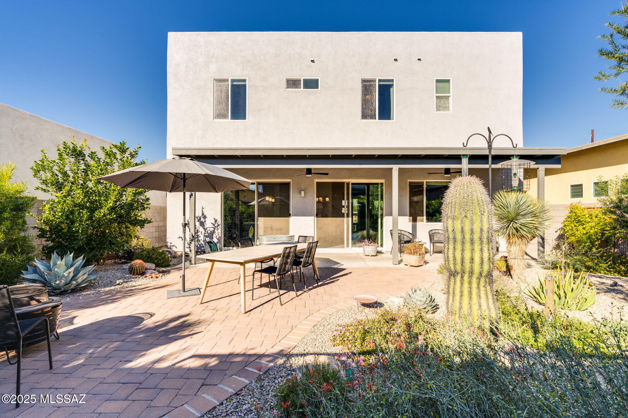 Elementary Place SQ20163230723 - Residential