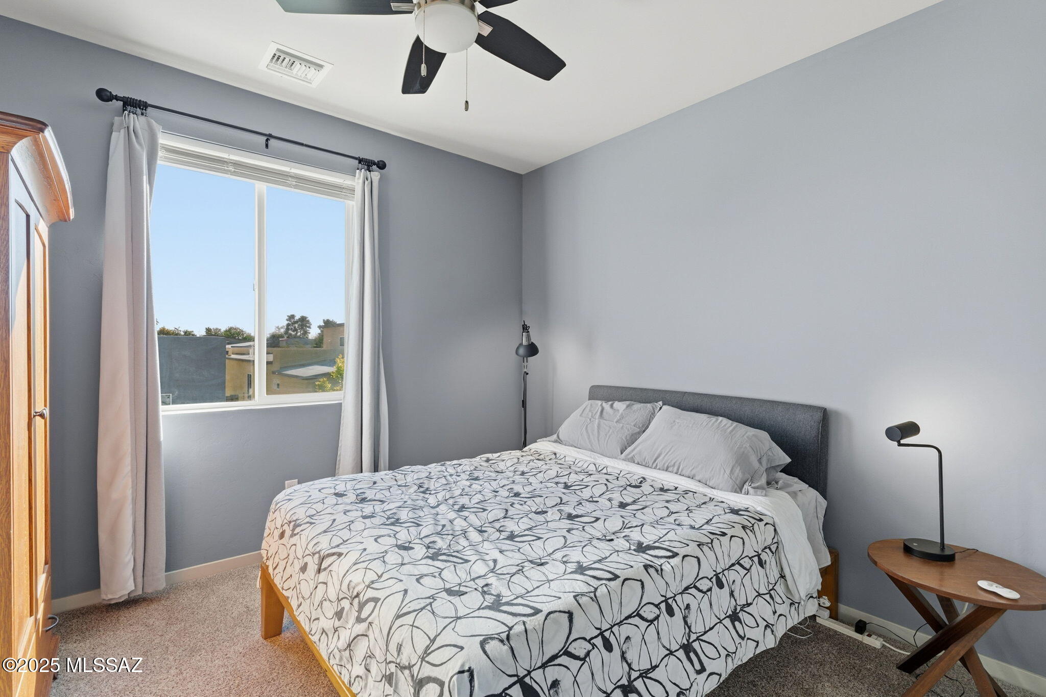 Elementary Place SQ20163230723 - Residential