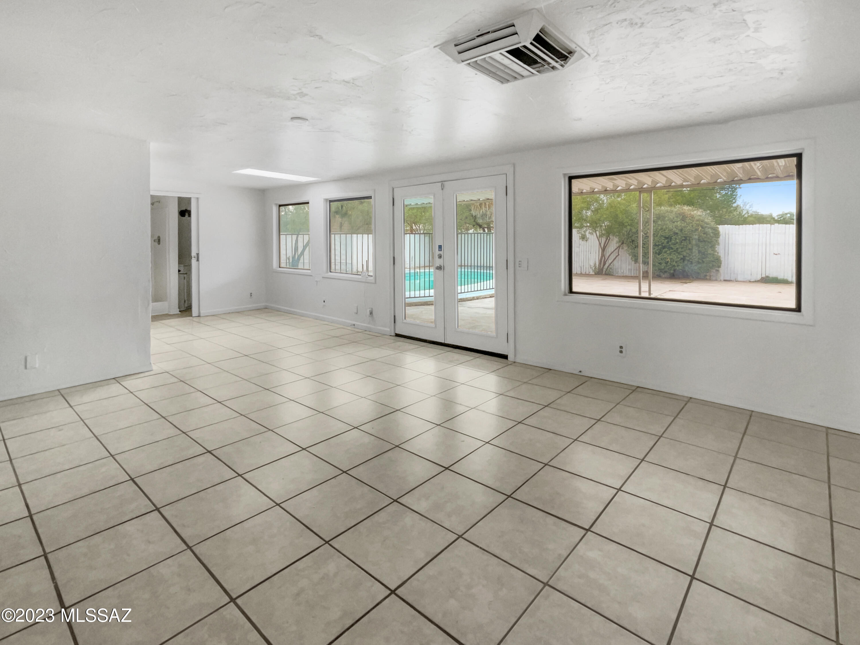 Edmund Gardens - Residential