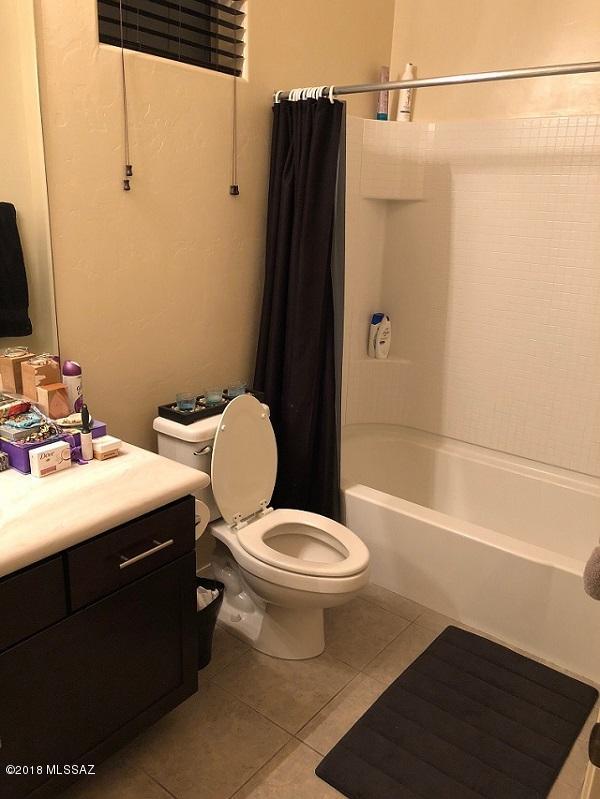 Riverside Crossing (1-133) - Residential Lease