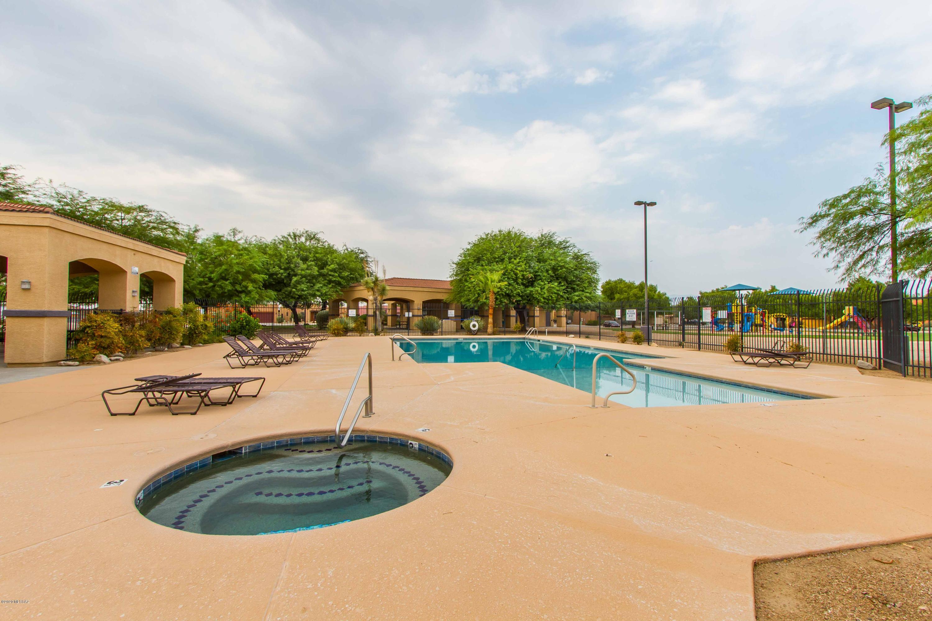 Vista Montana Estates - Residential