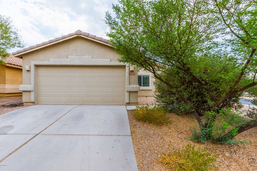 Well-maintained home on large corner lot located within award winning Vail Unified School District!