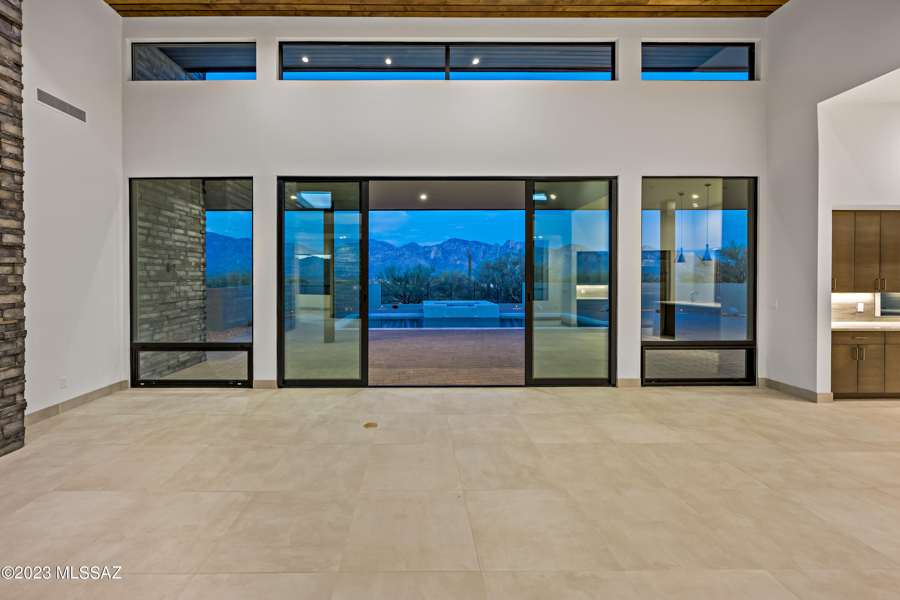 Stone Canyon VI - Residential