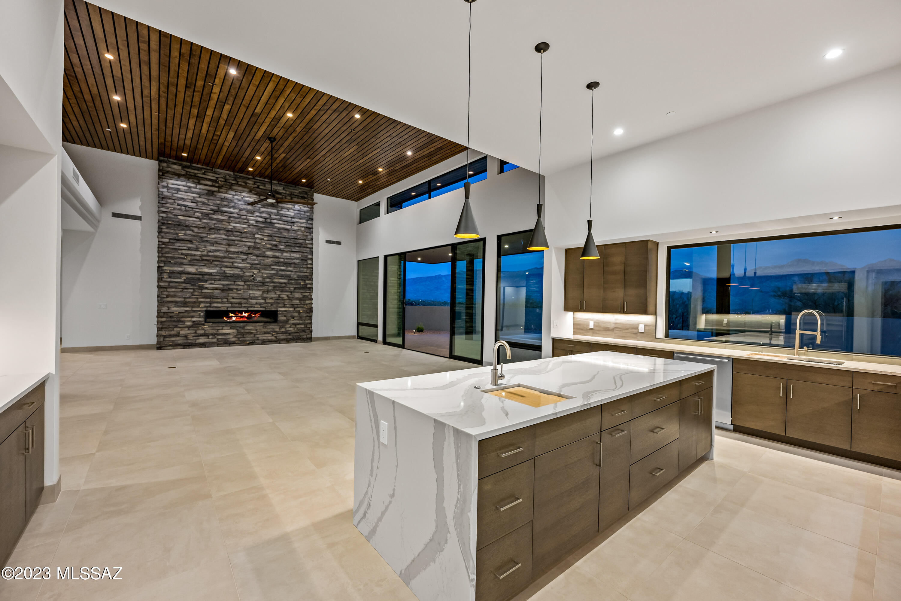 Stone Canyon VI - Residential