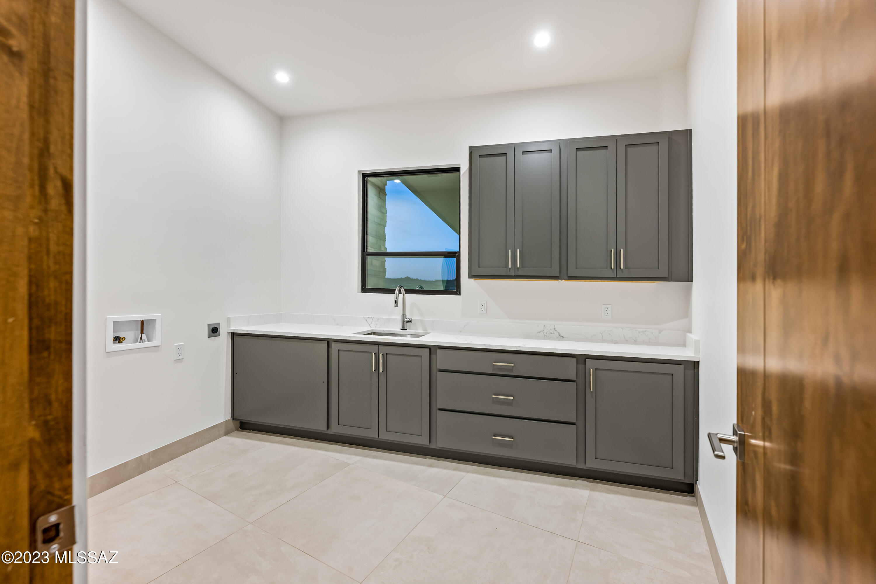 Stone Canyon VI - Residential