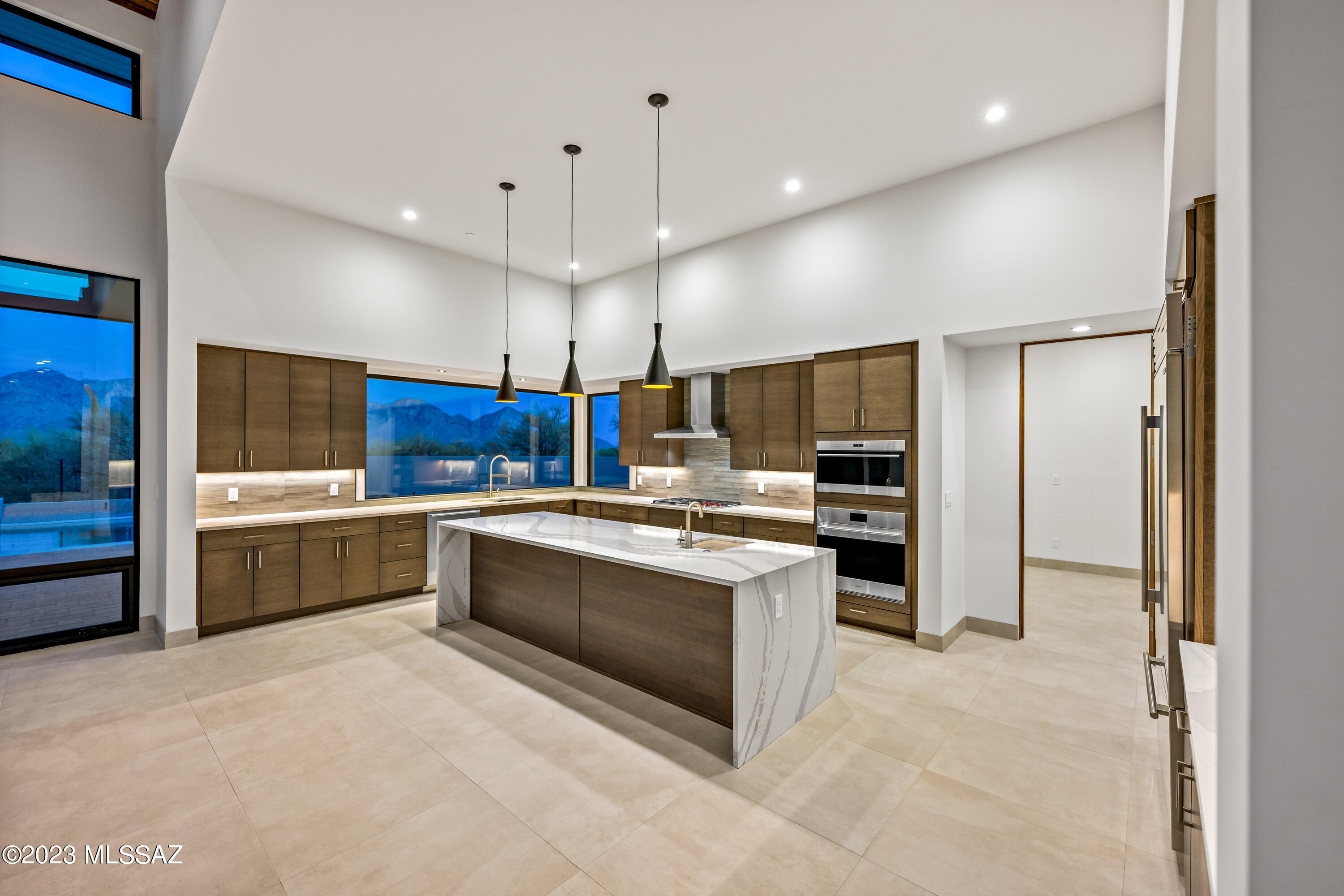 Stone Canyon VI - Residential