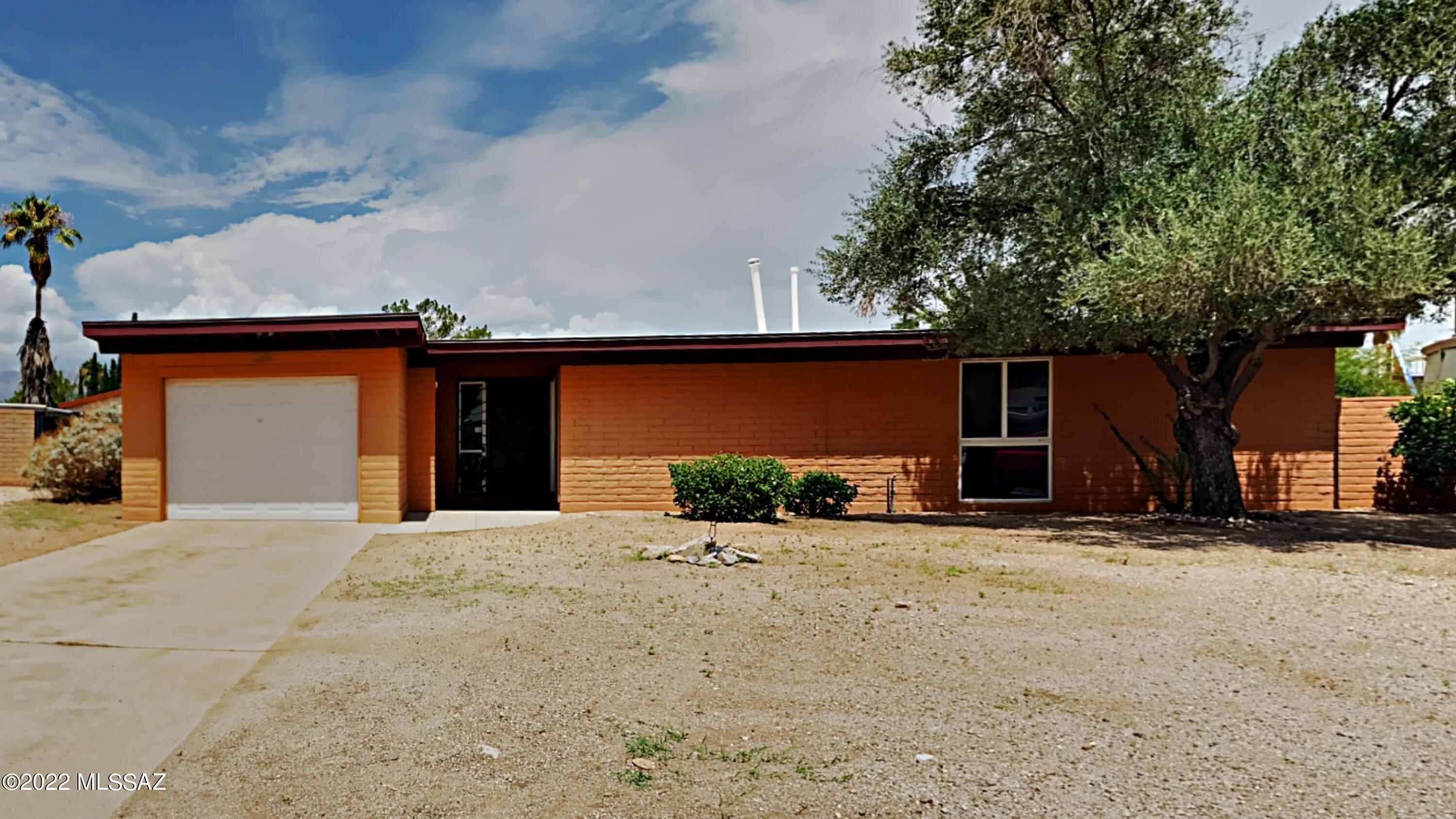 Hidden Hills (1-103) - Residential
