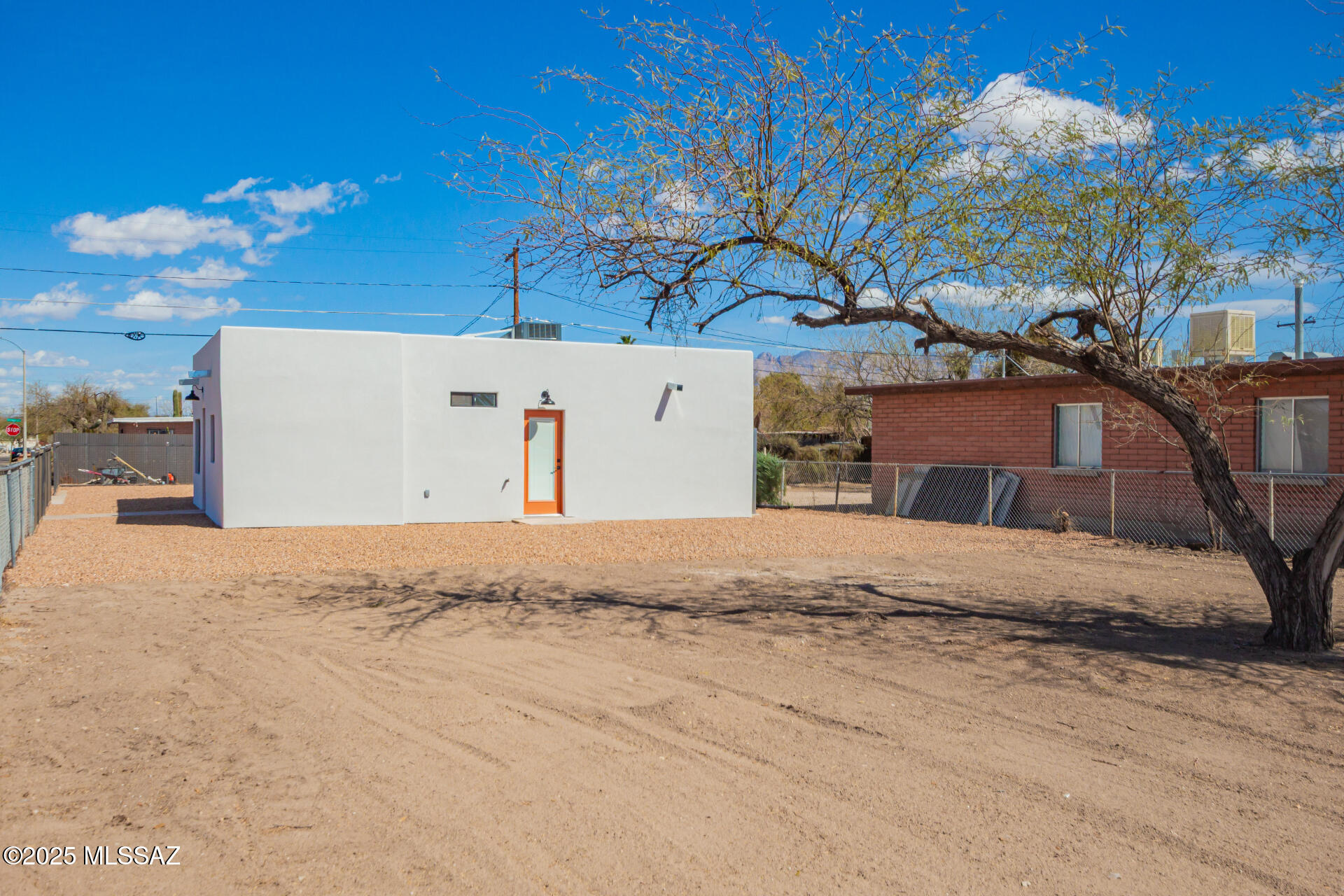 El Rio Park - Residential