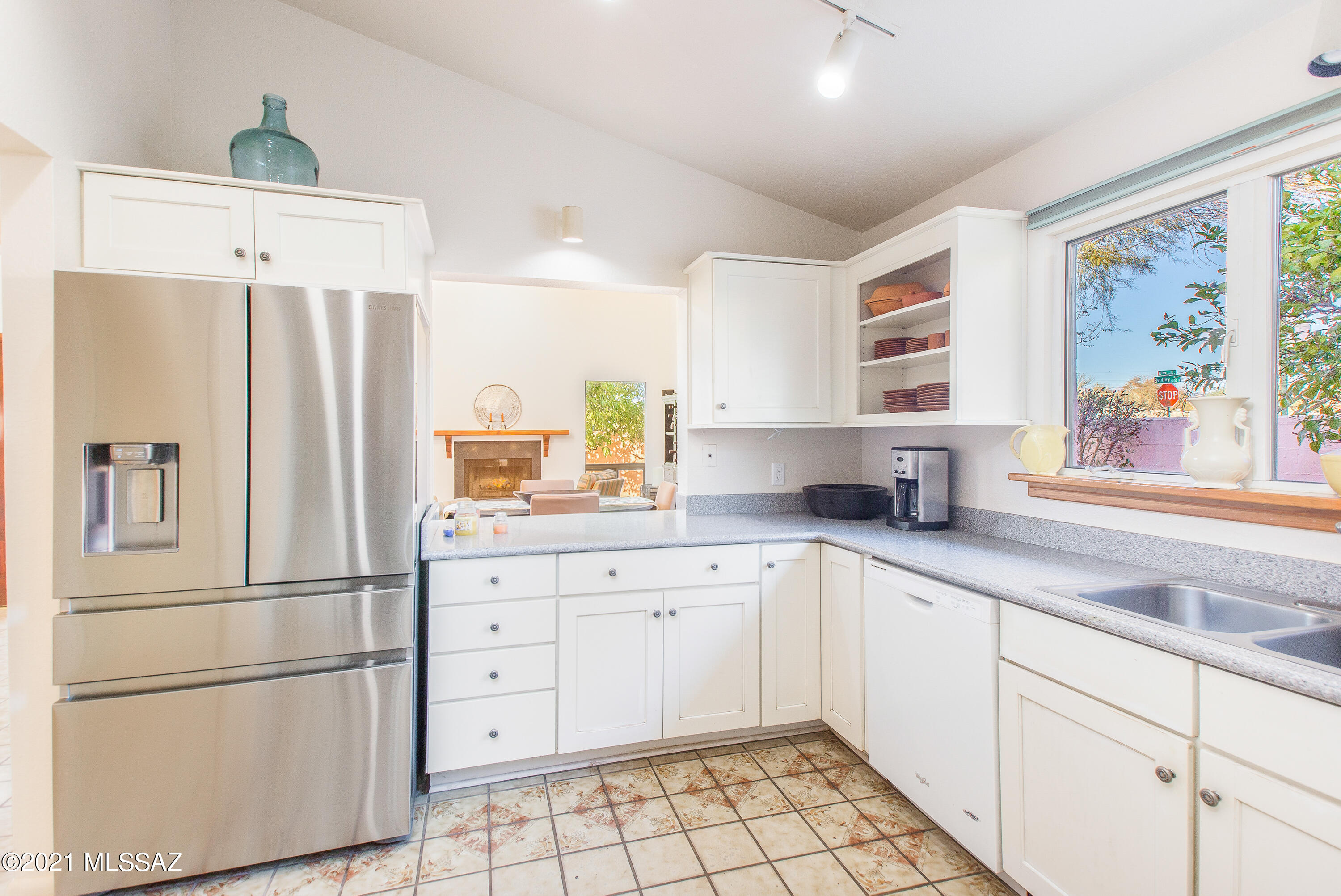 Bentley Place (1-9) - Residential
