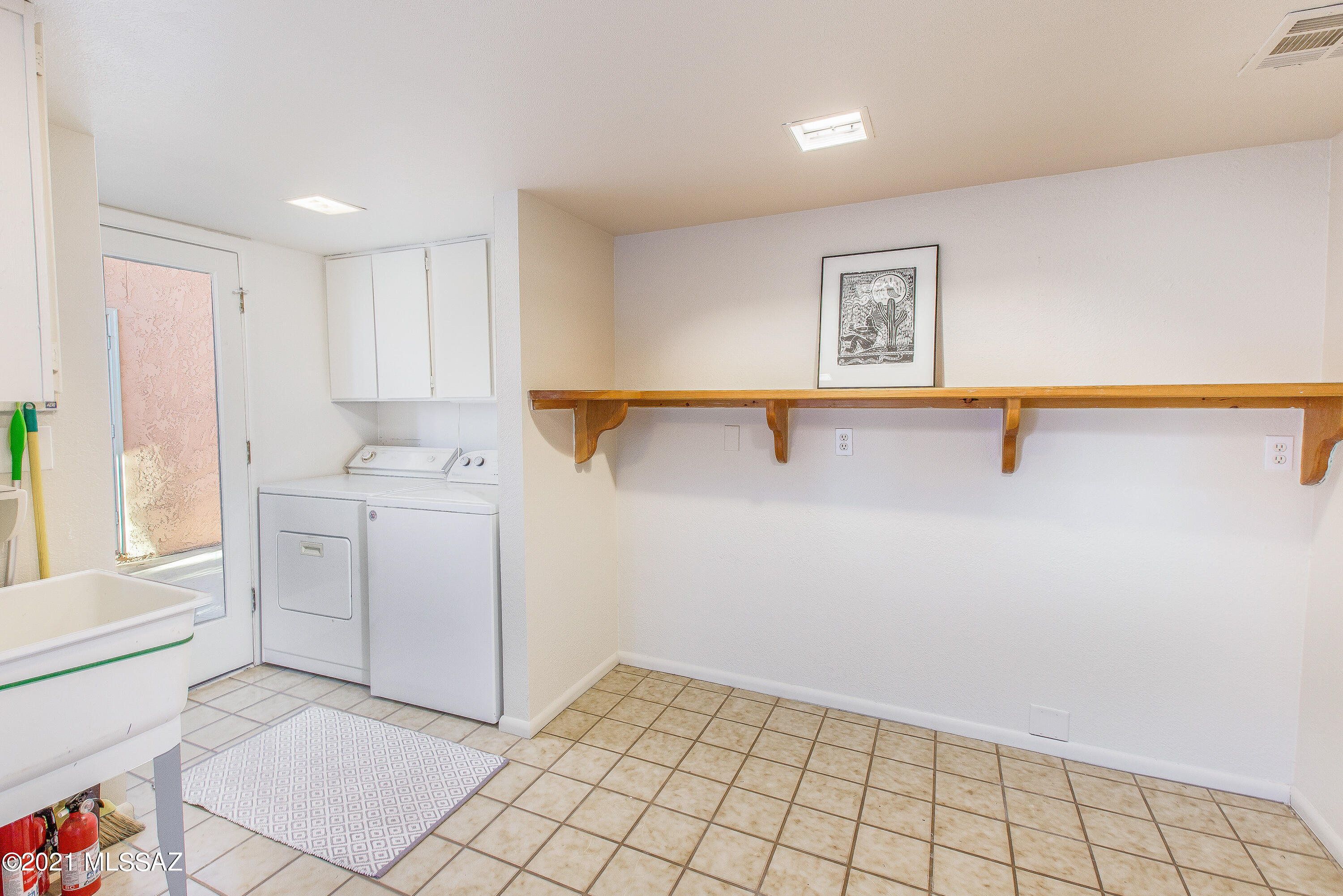 Bentley Place (1-9) - Residential