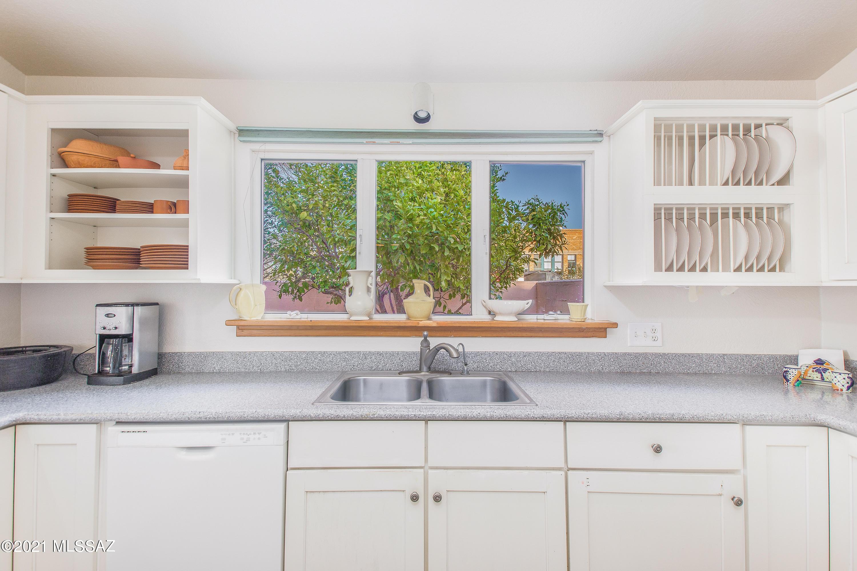 Bentley Place (1-9) - Residential