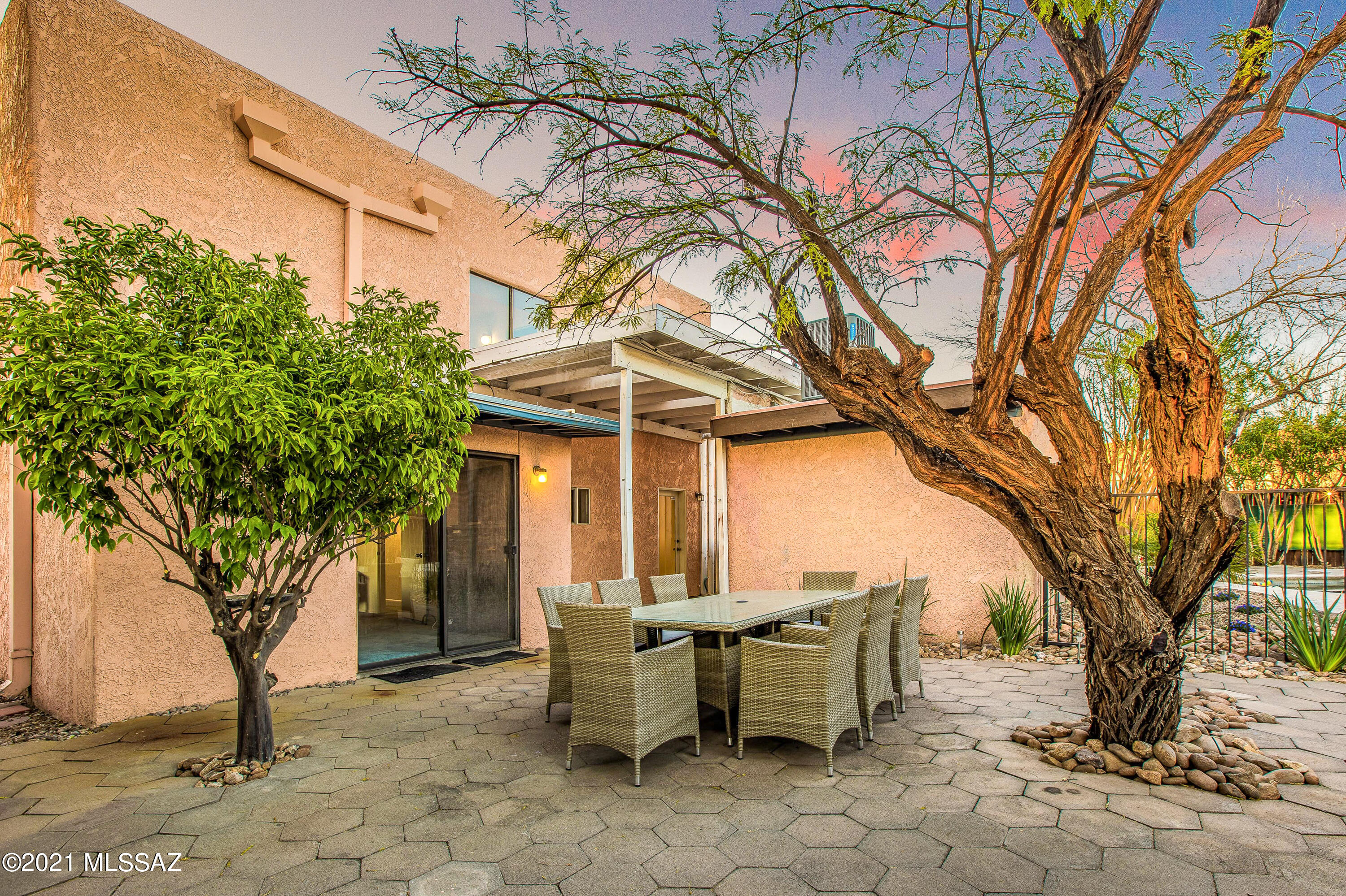 Bentley Place (1-9) - Residential