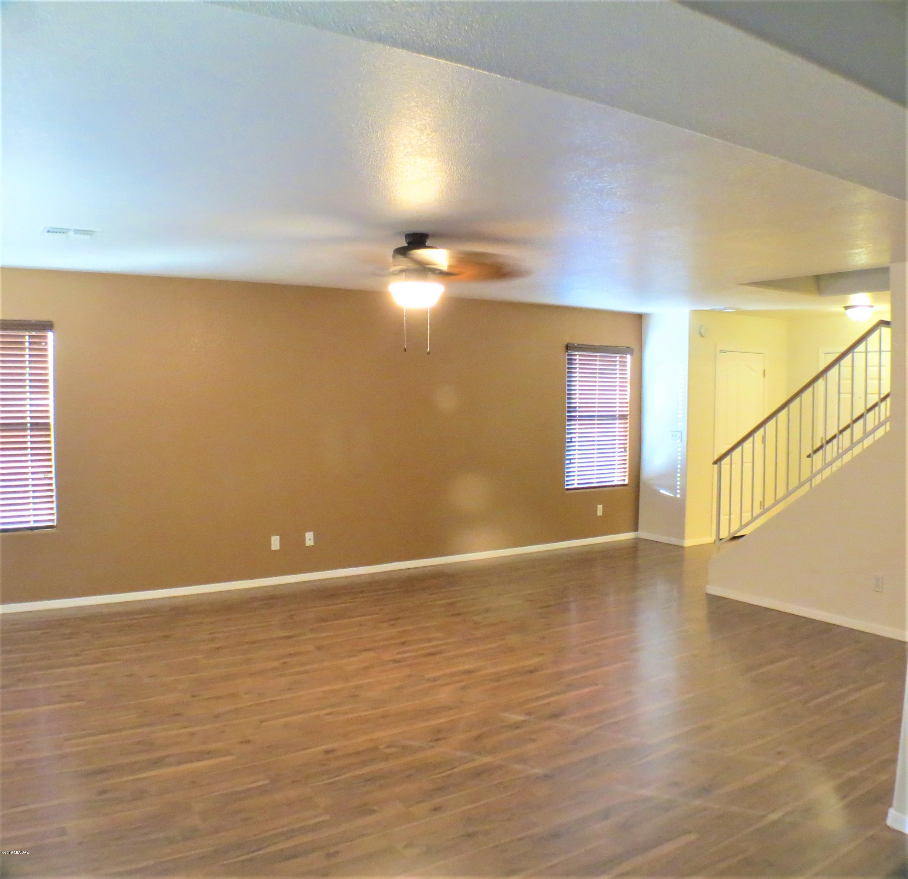 River Terrace (1-76) - Residential Lease