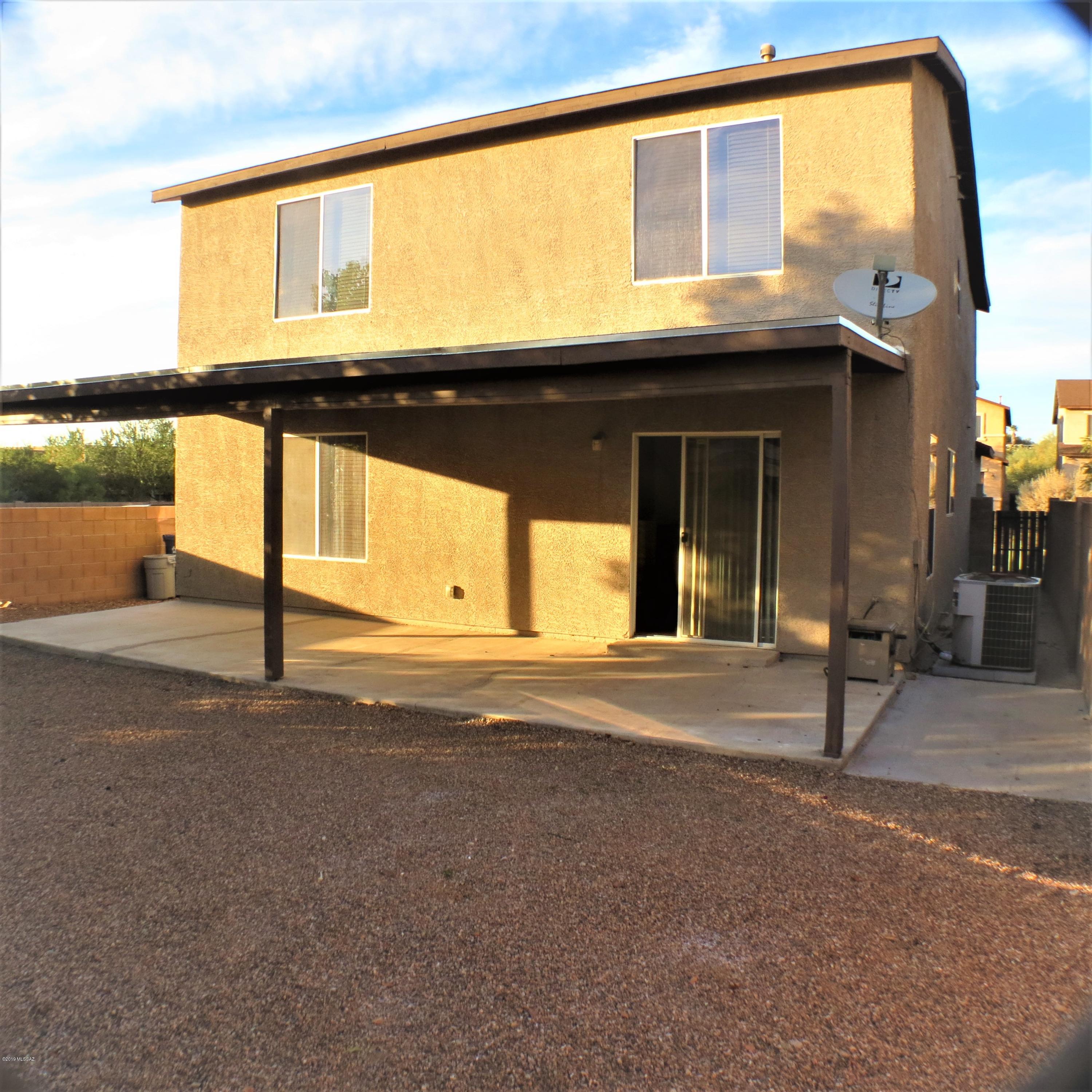 River Terrace (1-76) - Residential Lease