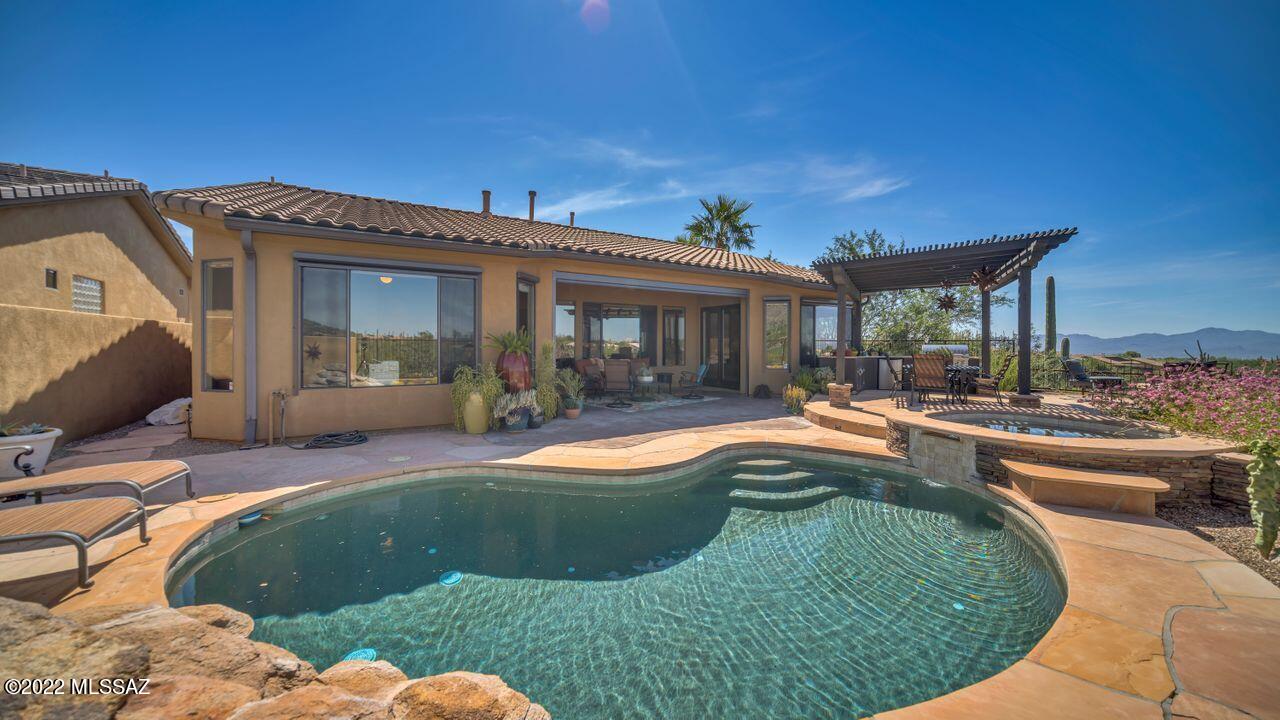 Bluffs at Dove Mountain Phase II - Residential