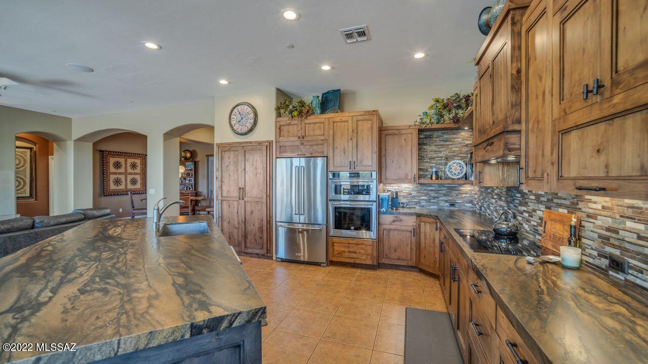 Bluffs at Dove Mountain Phase II - Residential