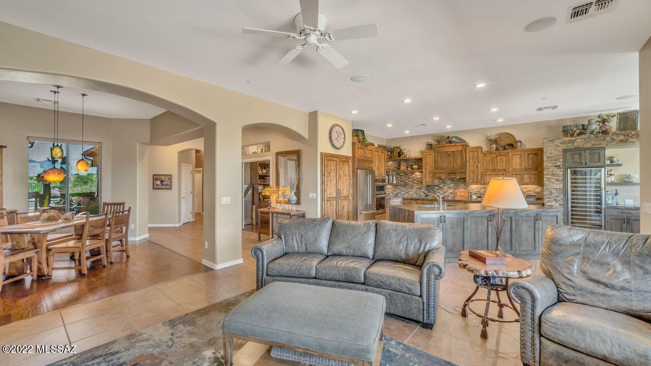 Bluffs at Dove Mountain Phase II - Residential