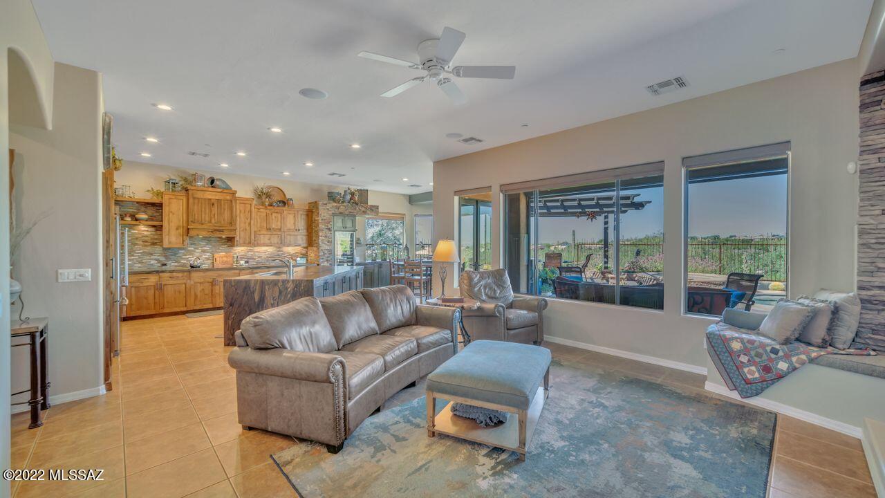 Bluffs at Dove Mountain Phase II - Residential