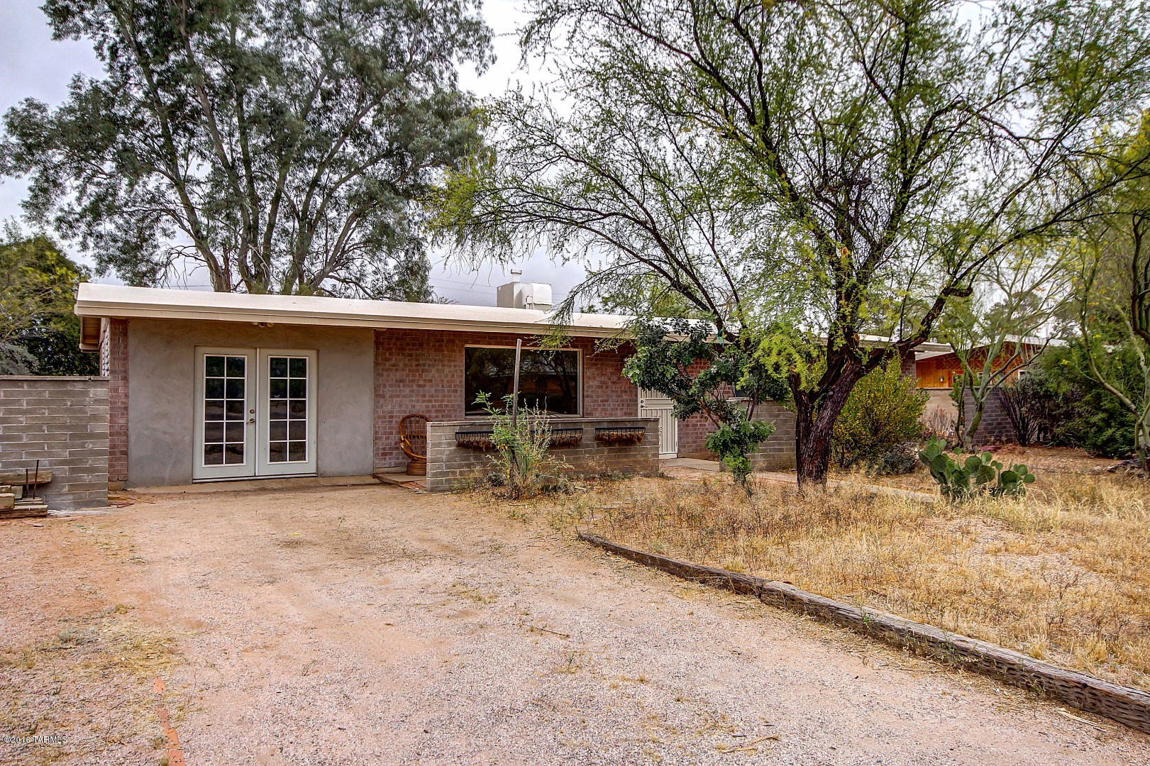 Crest View - Residential