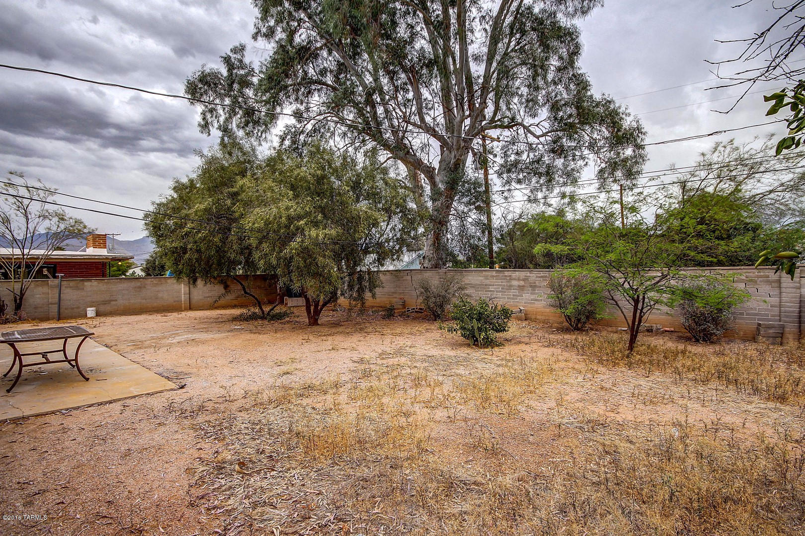 Crest View - Residential
