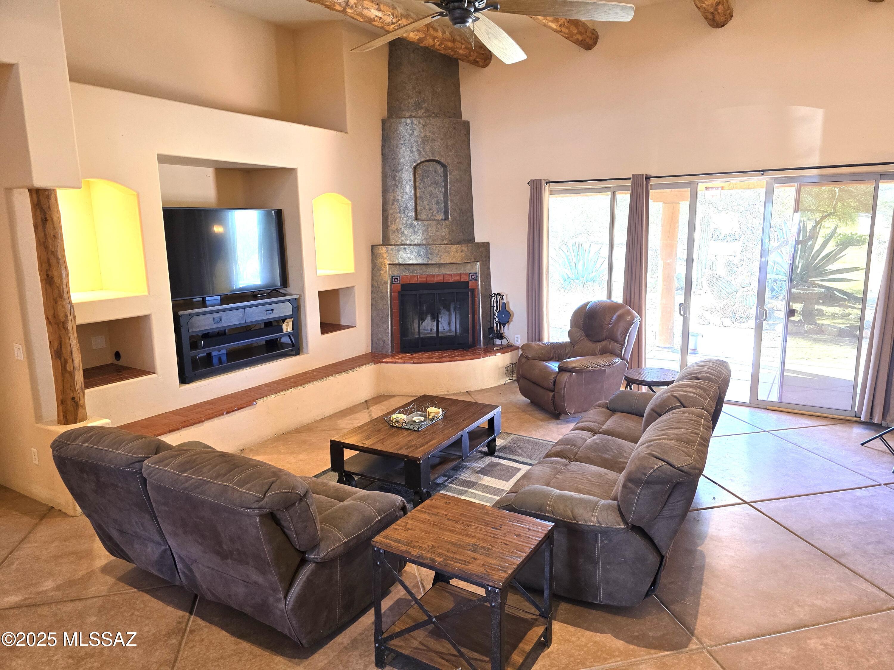 Hayhook Ranch - Residential