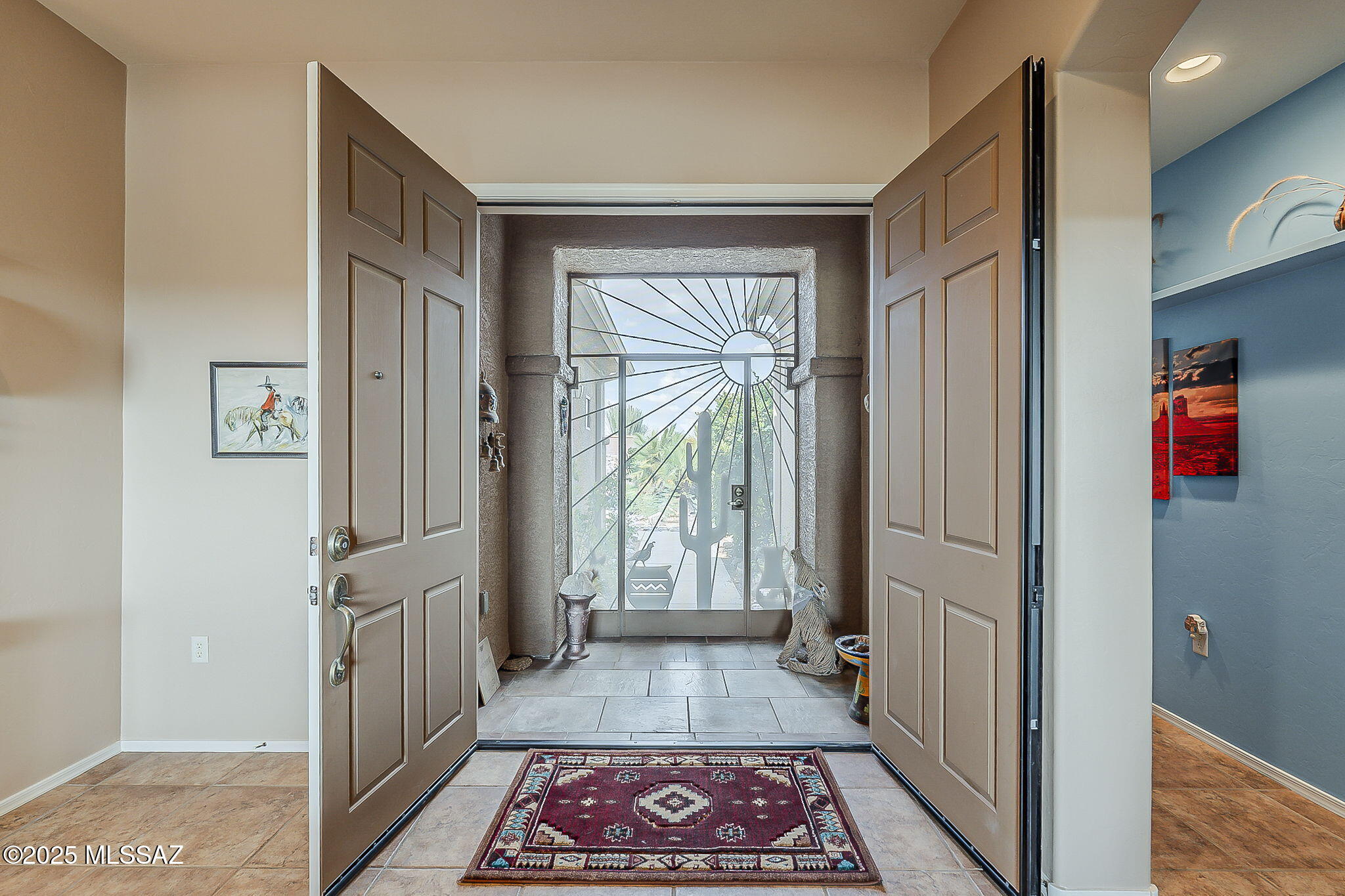 2283 W Calle Guatamote
