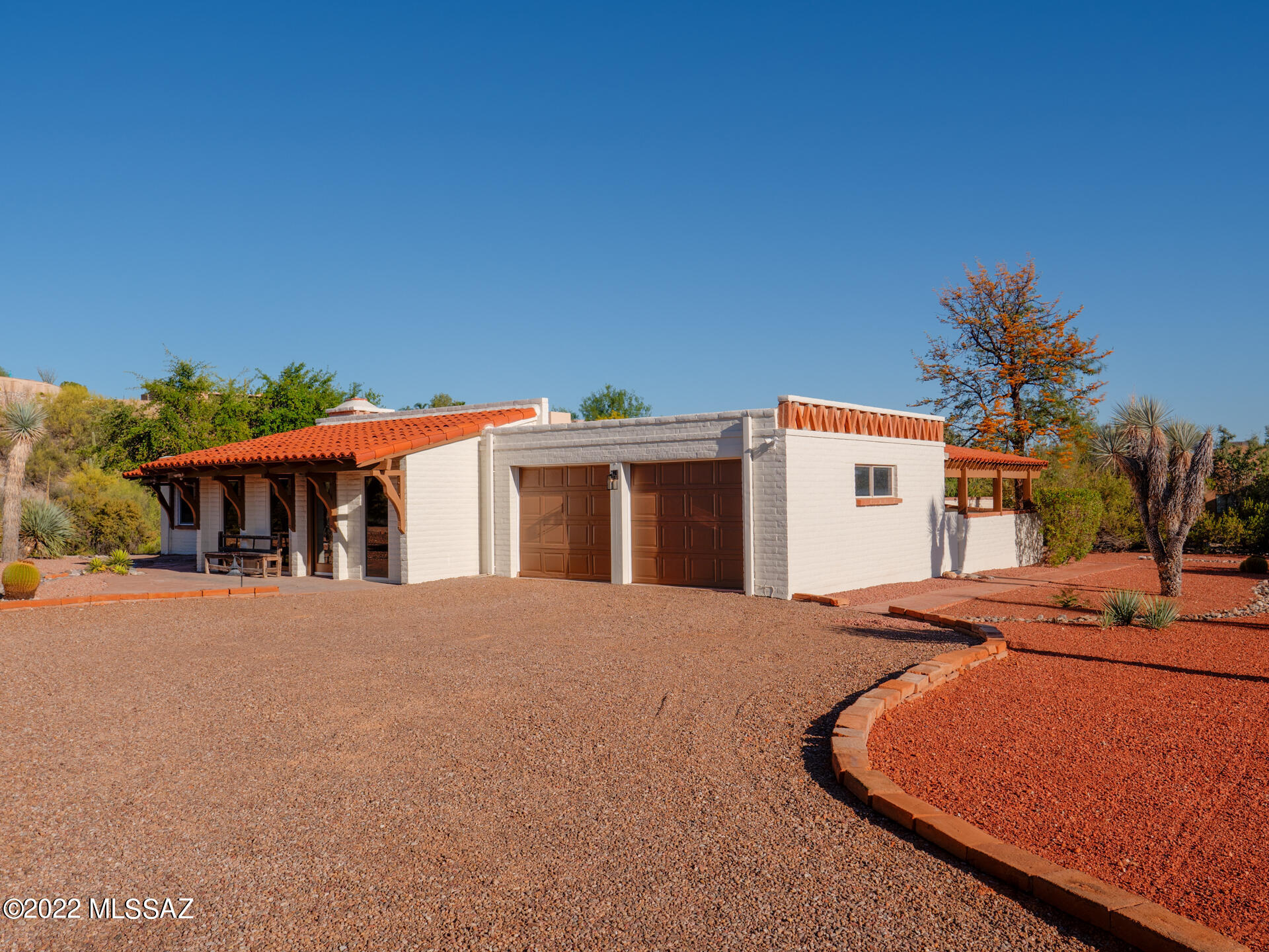 La Buena Vida Estates (1-37) - Residential