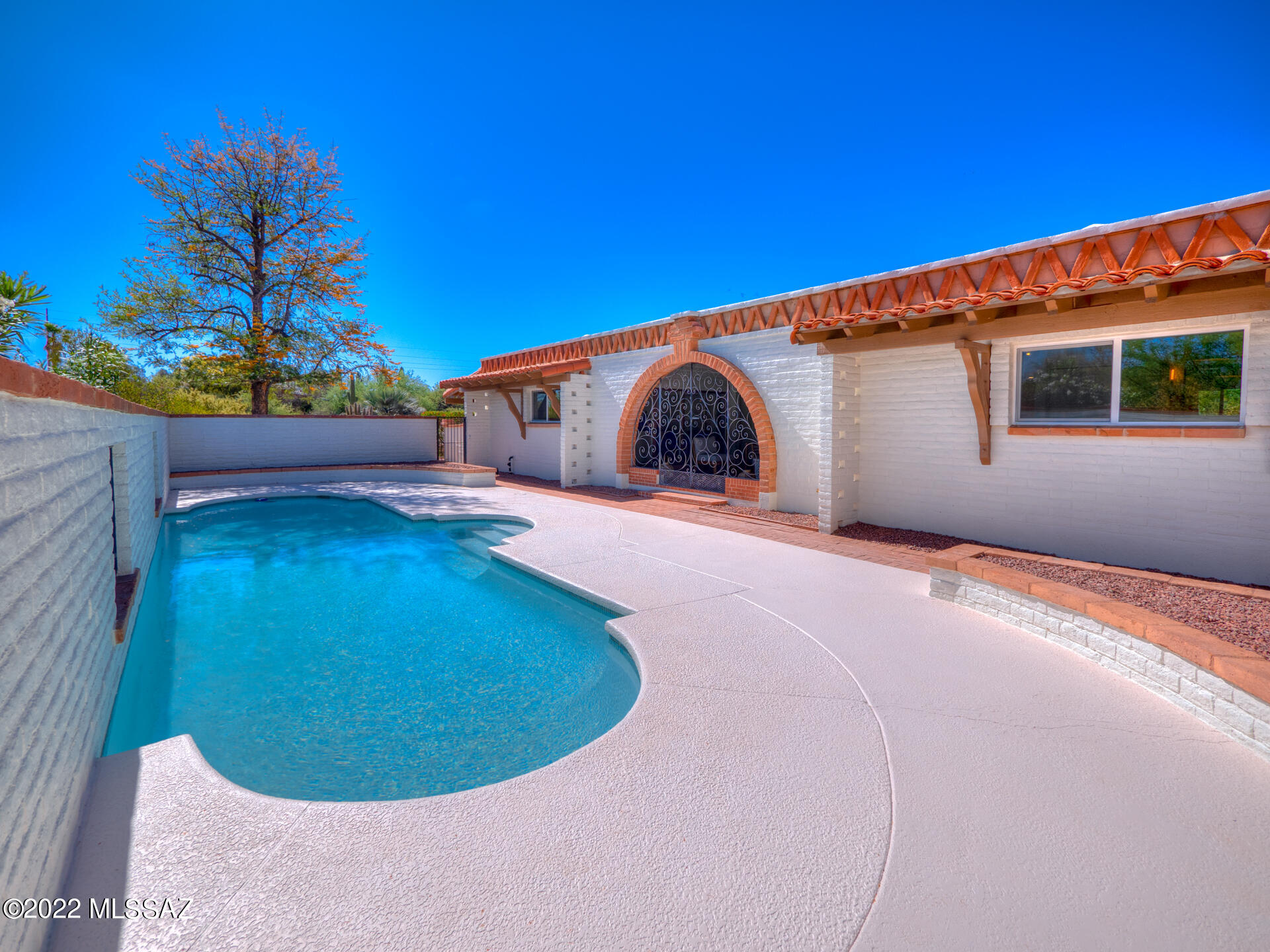 La Buena Vida Estates (1-37) - Residential