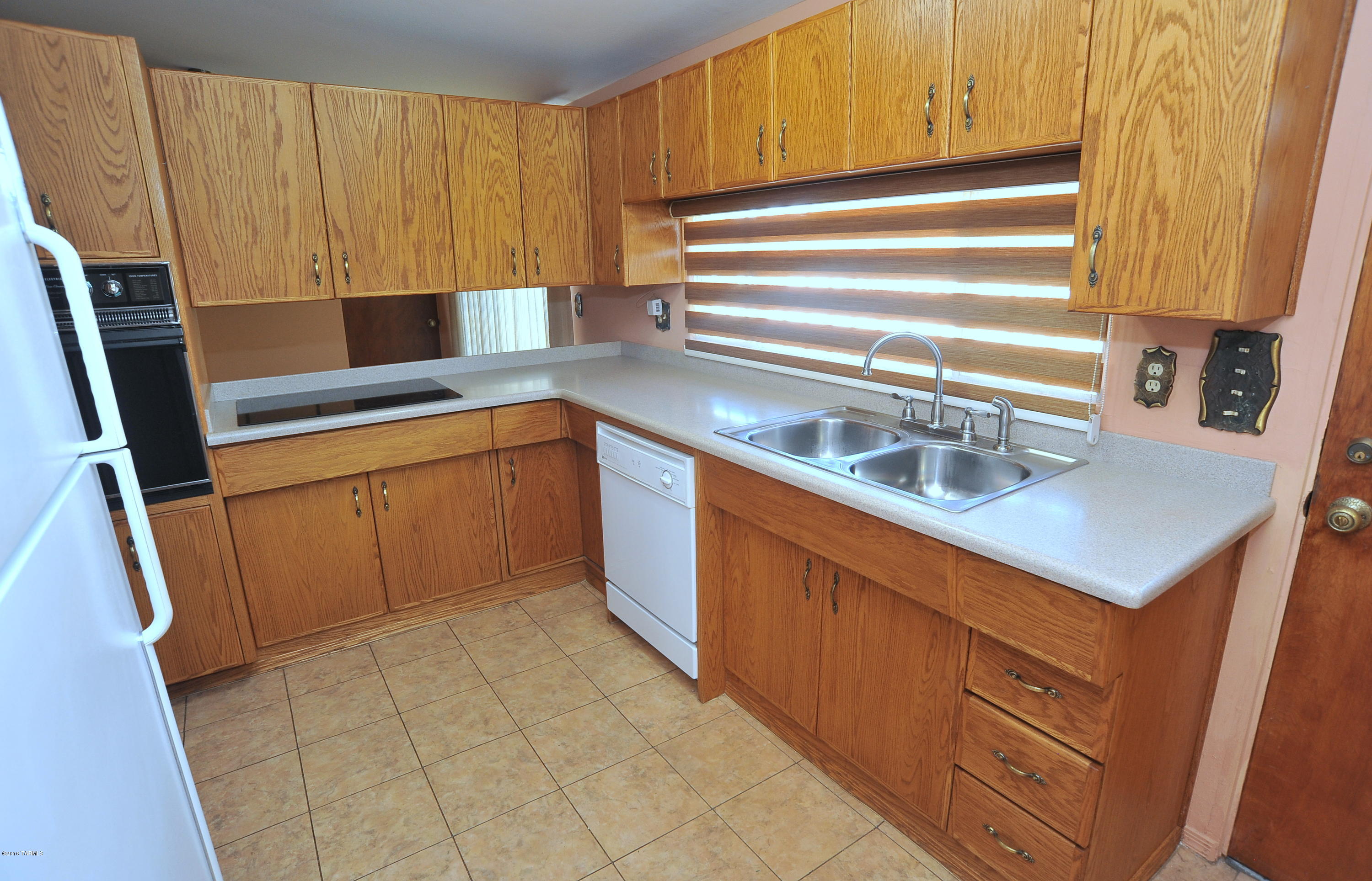 Kingston Knolls Terrace - Residential