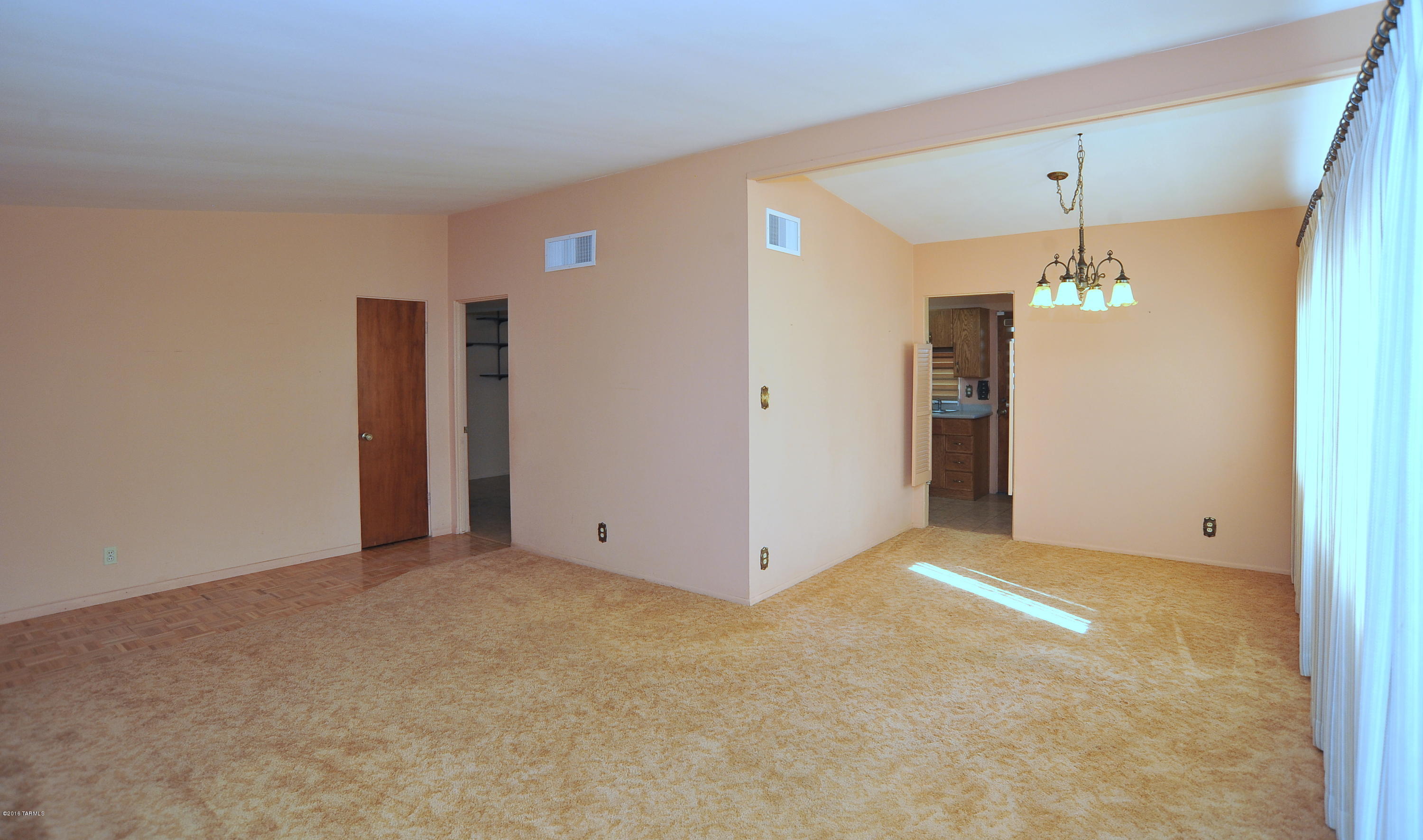 Kingston Knolls Terrace - Residential