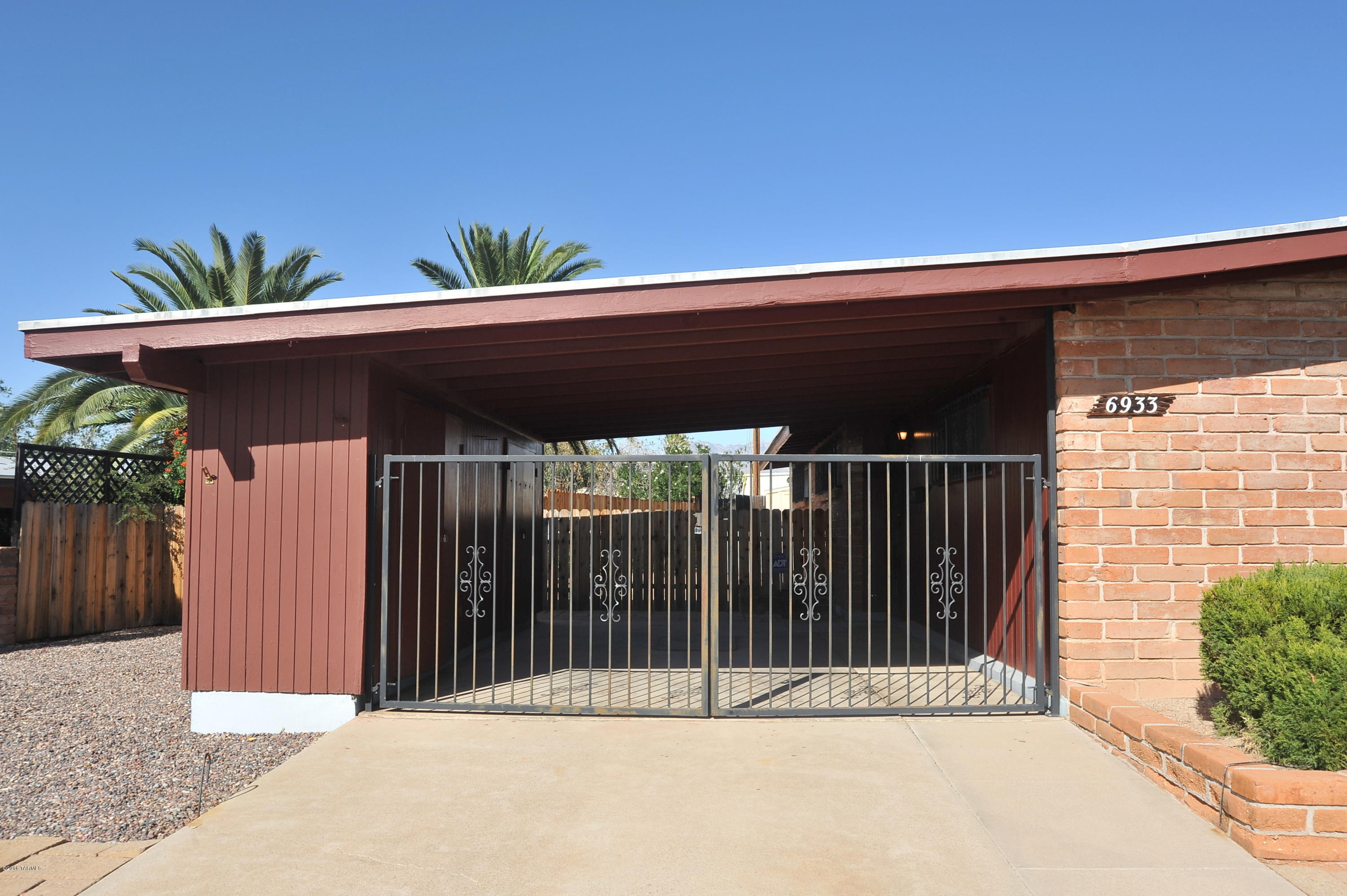 Kingston Knolls Terrace - Residential