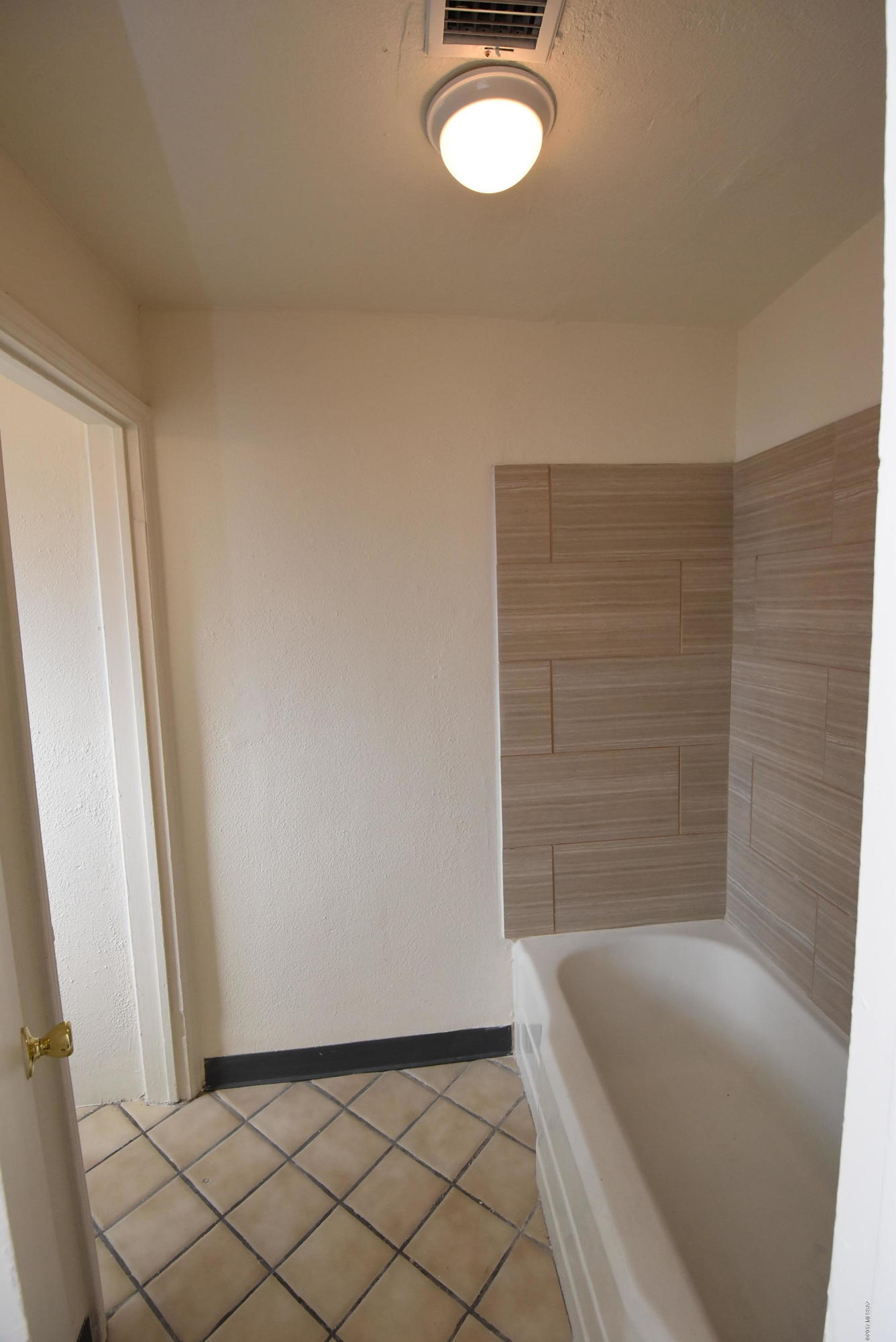 Fruitvale Addition - Residential Lease