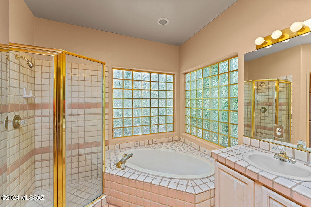 Ventana Creek (1-18) - Residential