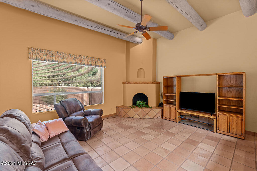 Ventana Creek (1-18) - Residential