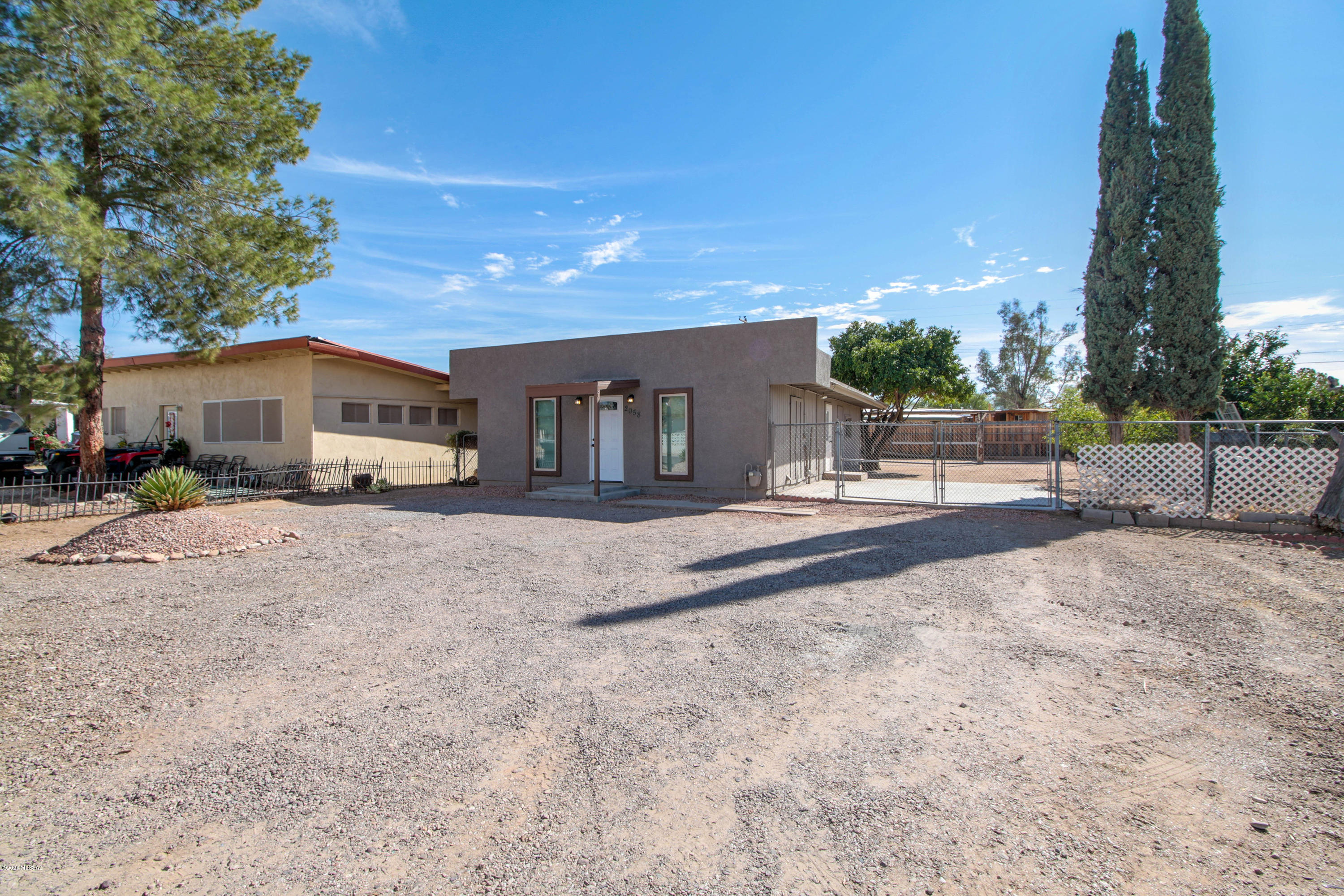 Pueblo Gardens - Residential